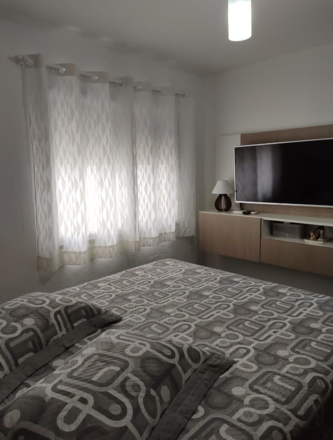 Apartamento à venda com 2 quartos, 70m² - Foto 5