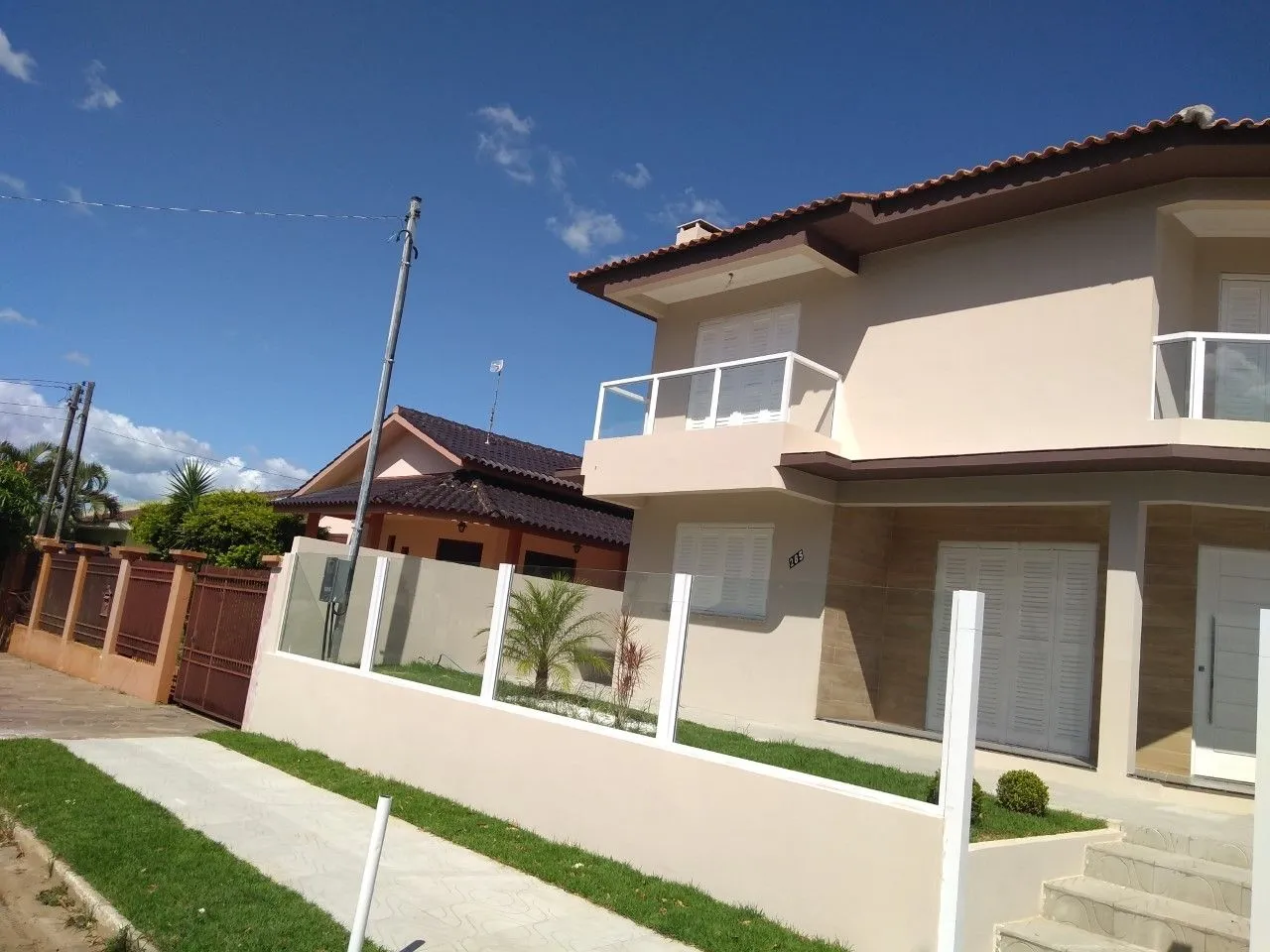 Casa, 4 quartos, 320 m² - Foto 1