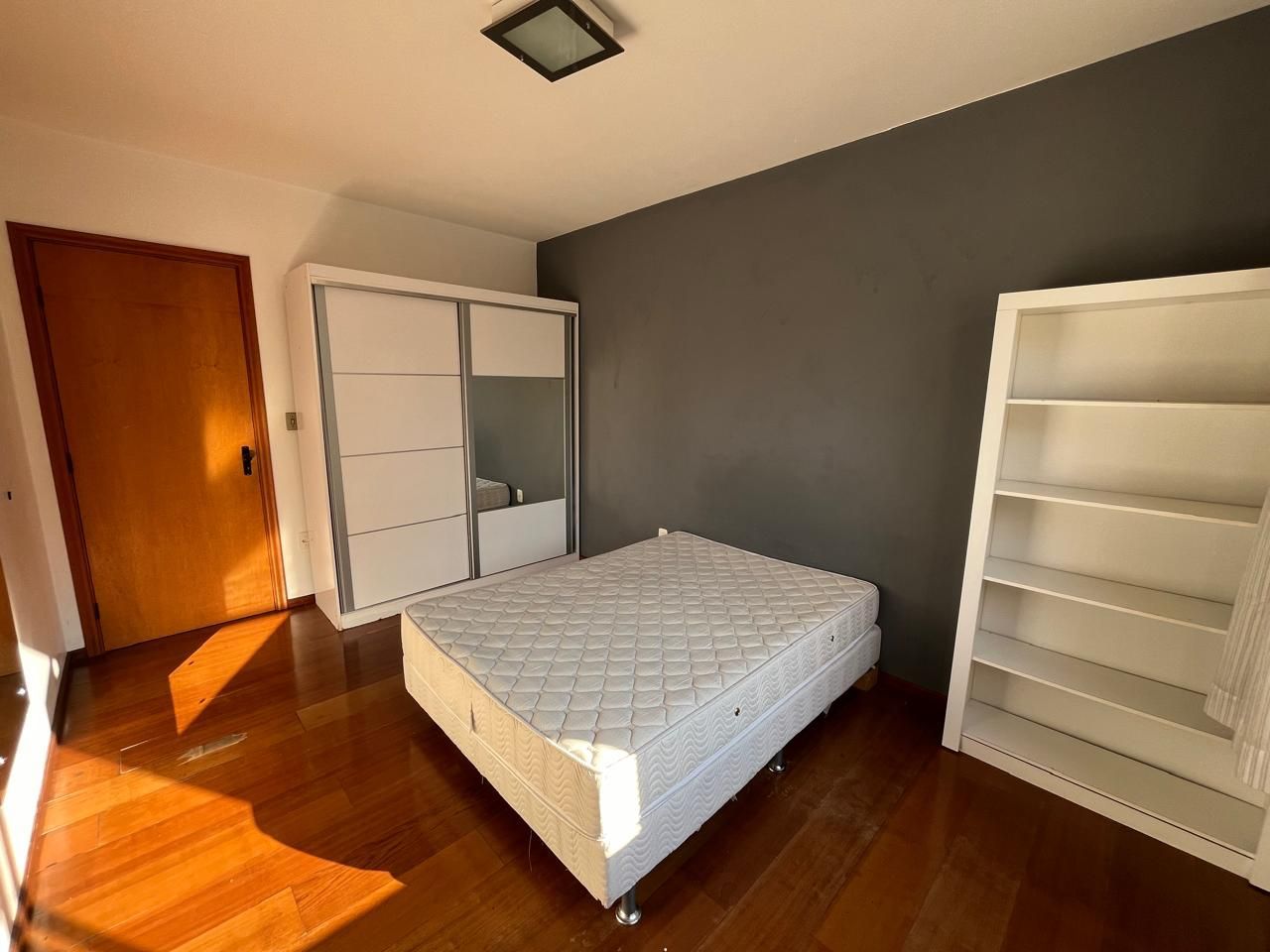 Apartamento à venda com 2 quartos, 66m² - Foto 9