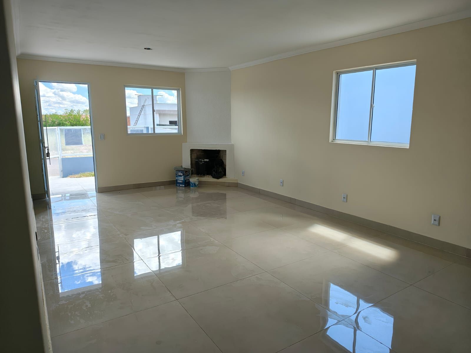Casa à venda com 2 quartos, 92m² - Foto 7