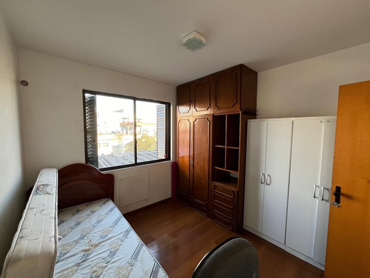 Apartamento à venda com 2 quartos, 66m² - Foto 13