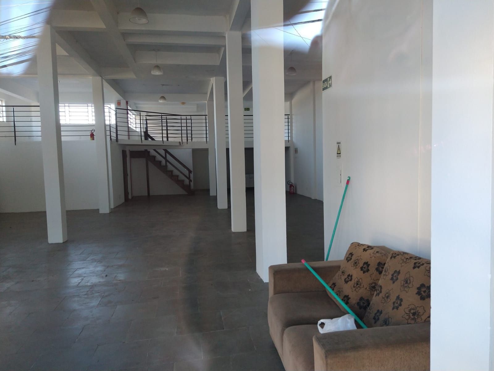 Loja-Salão para alugar com 3 quartos, 360m² - Foto 1