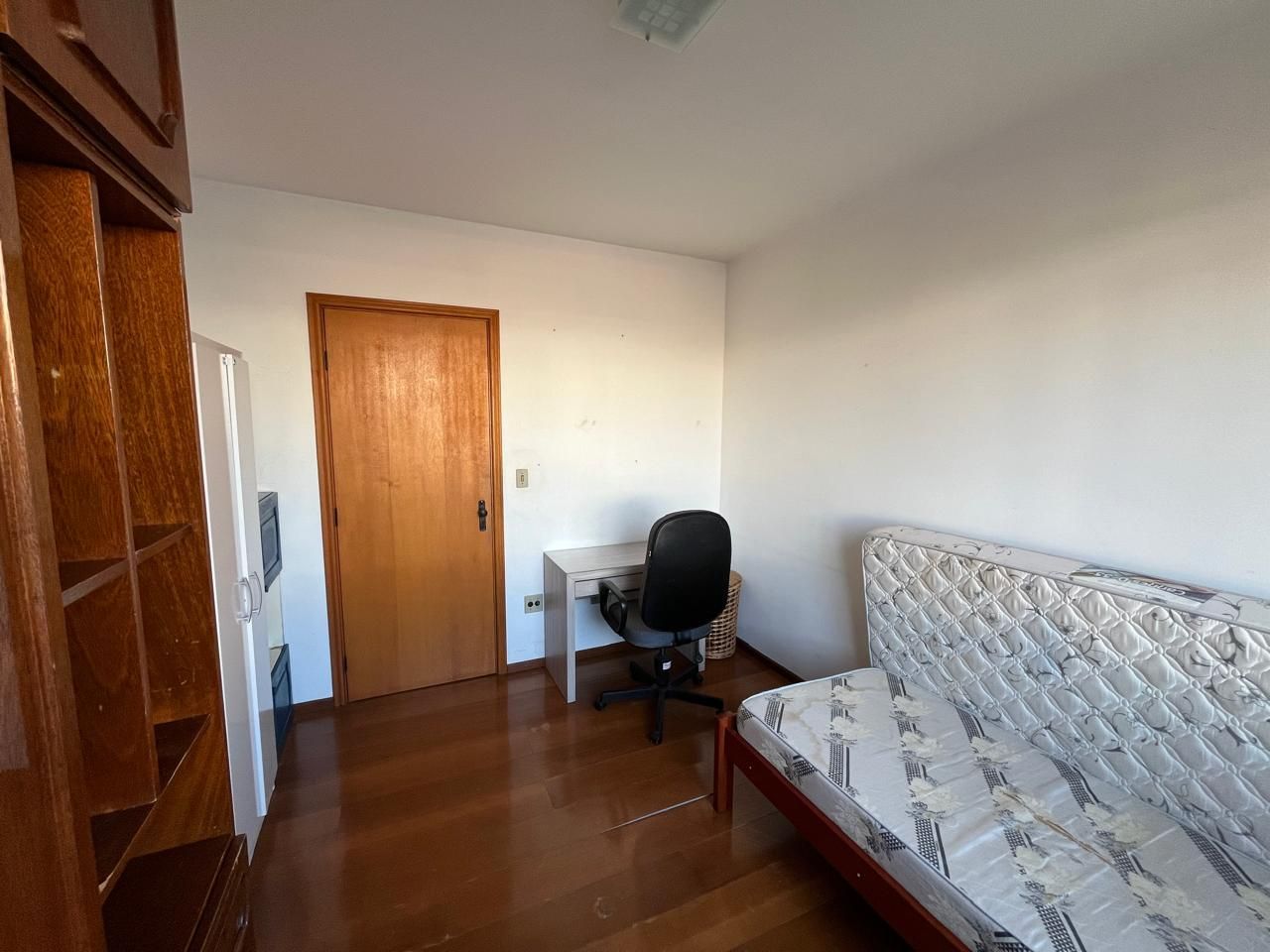 Apartamento à venda com 2 quartos, 66m² - Foto 14