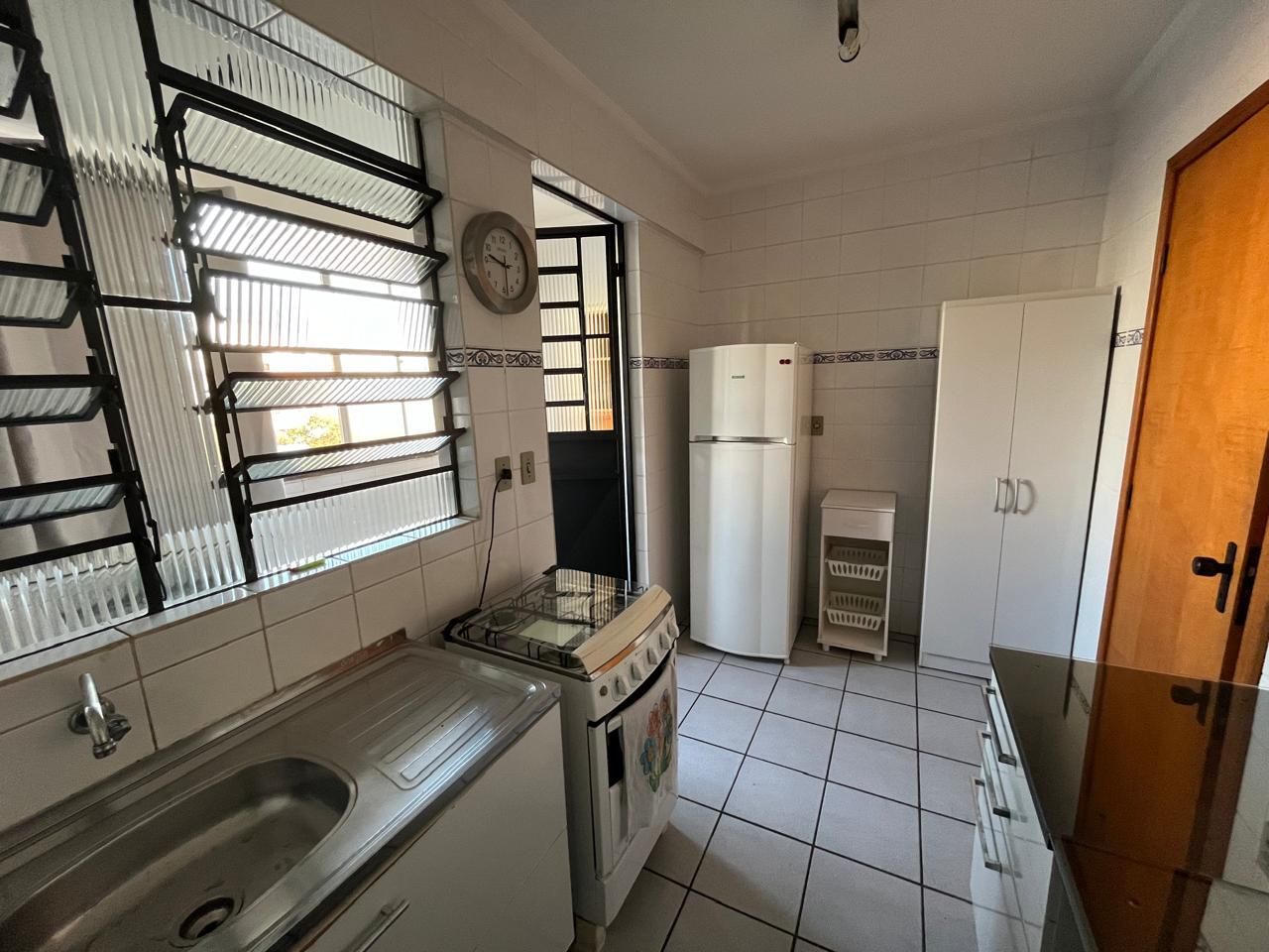 Apartamento à venda com 2 quartos, 66m² - Foto 7