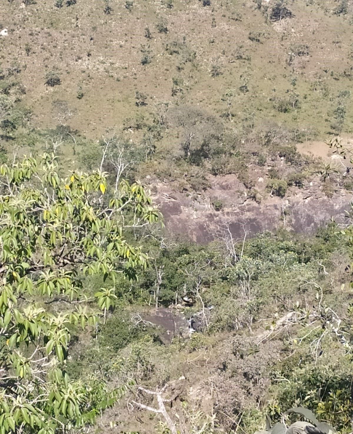 Terreno à venda, 1300m² - Foto 12