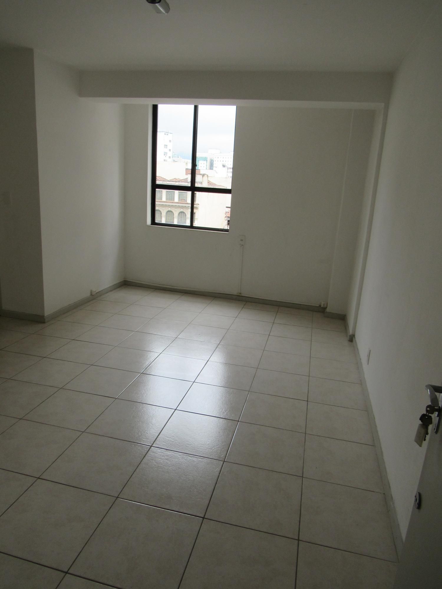 Conjunto Comercial-Sala para alugar com 1 quarto, 35m² - Foto 2