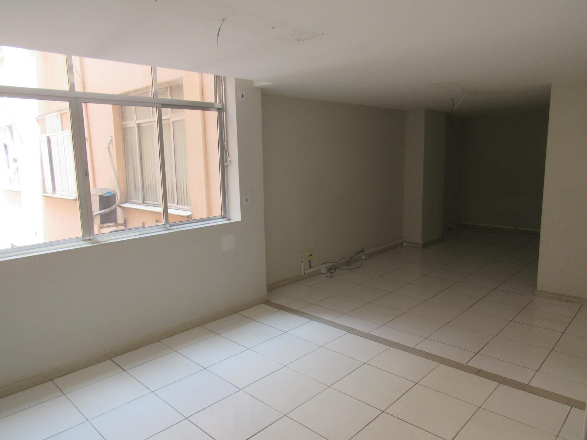 Conjunto Comercial-Sala para alugar com 1 quarto, 31m² - Foto 1