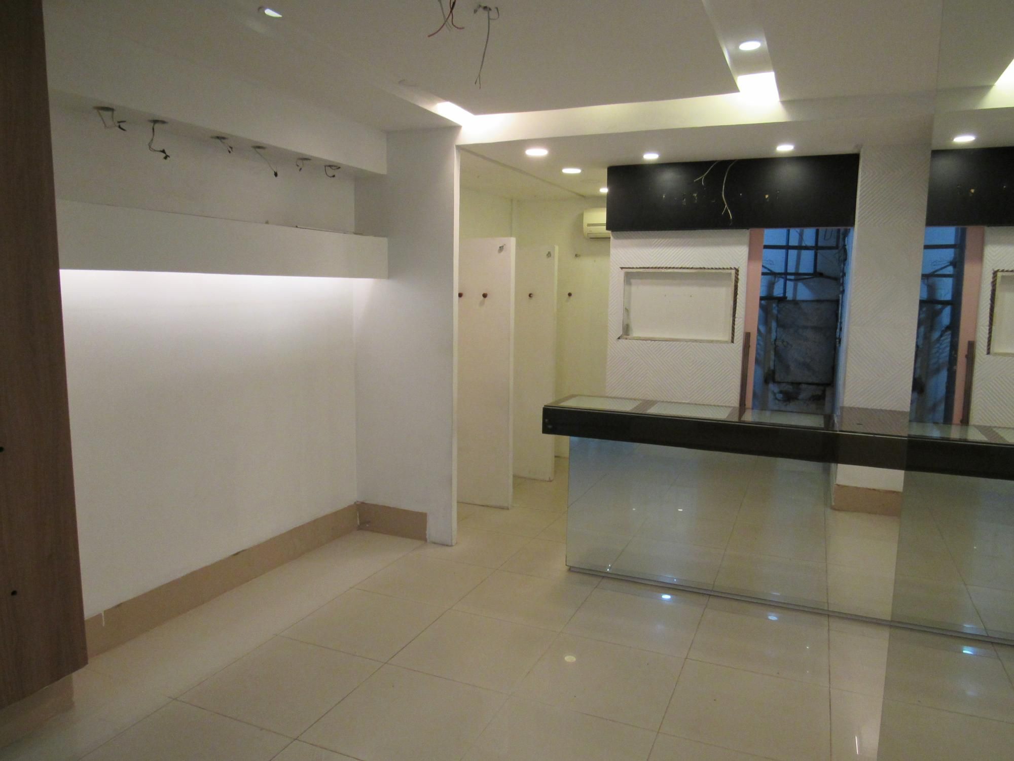 Loja-Salão para alugar, 63m² - Foto 2