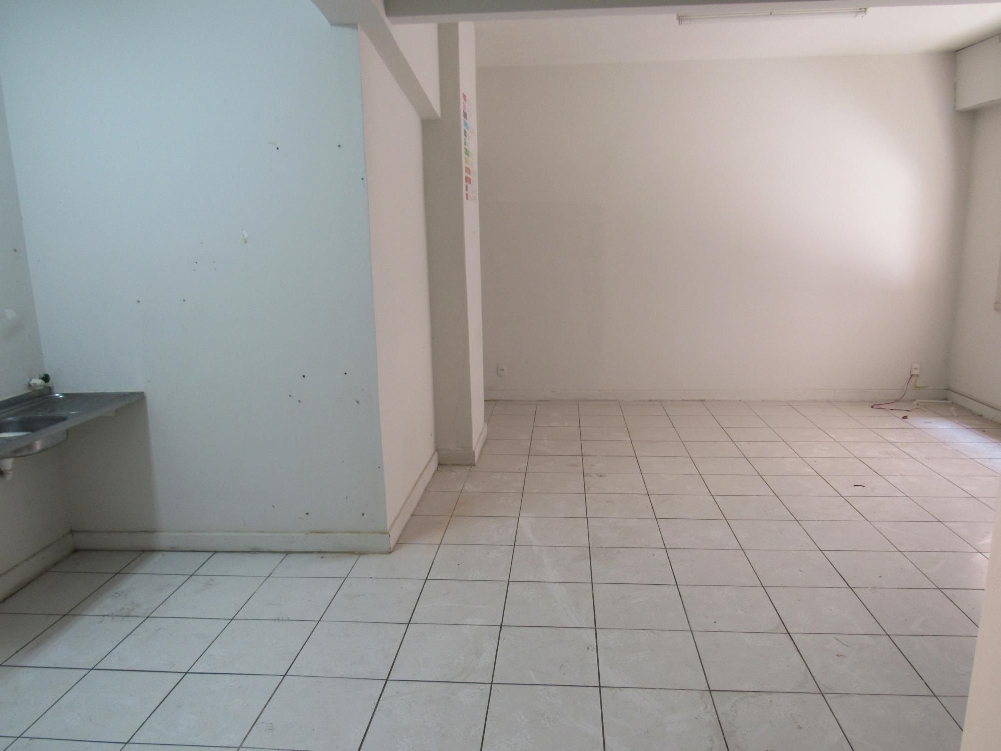 Conjunto Comercial-Sala para alugar com 1 quarto, 35m² - Foto 1