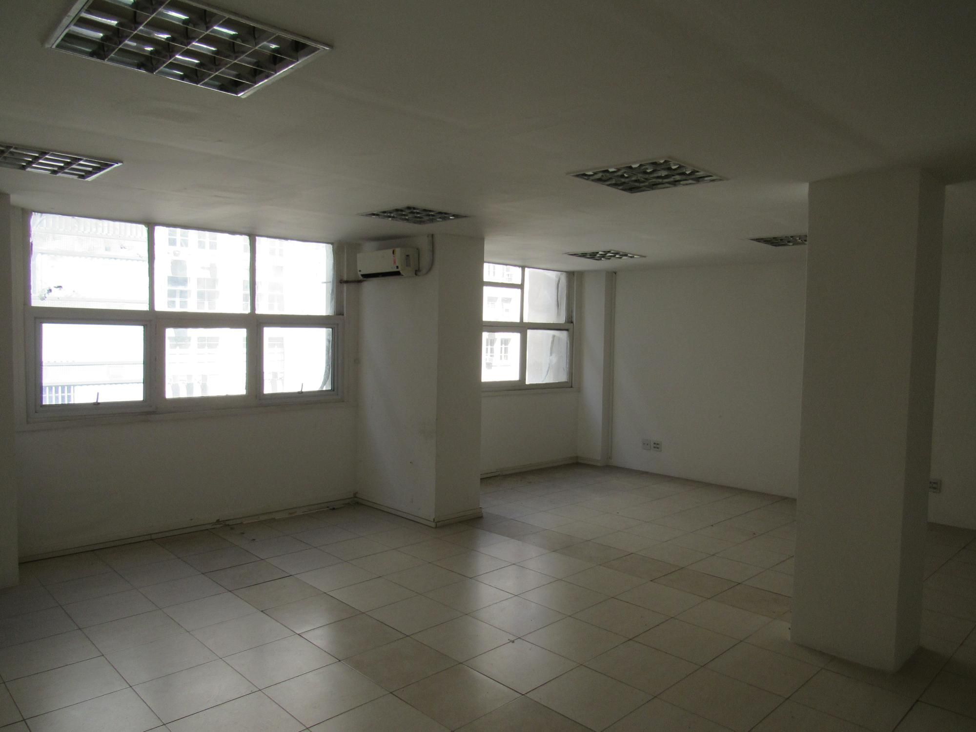 Prédio Inteiro para alugar com 3 quartos, 131m² - Foto 10