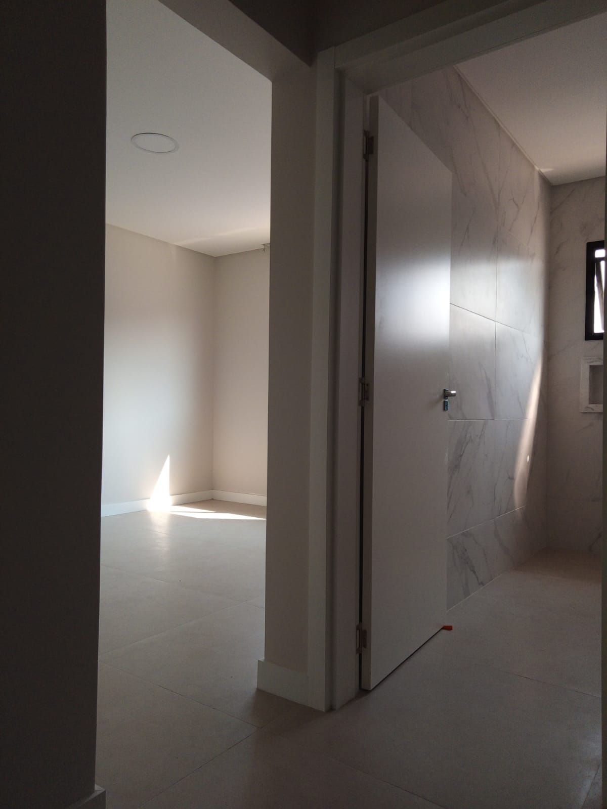 Casa à venda com 3 quartos, 110m² - Foto 12