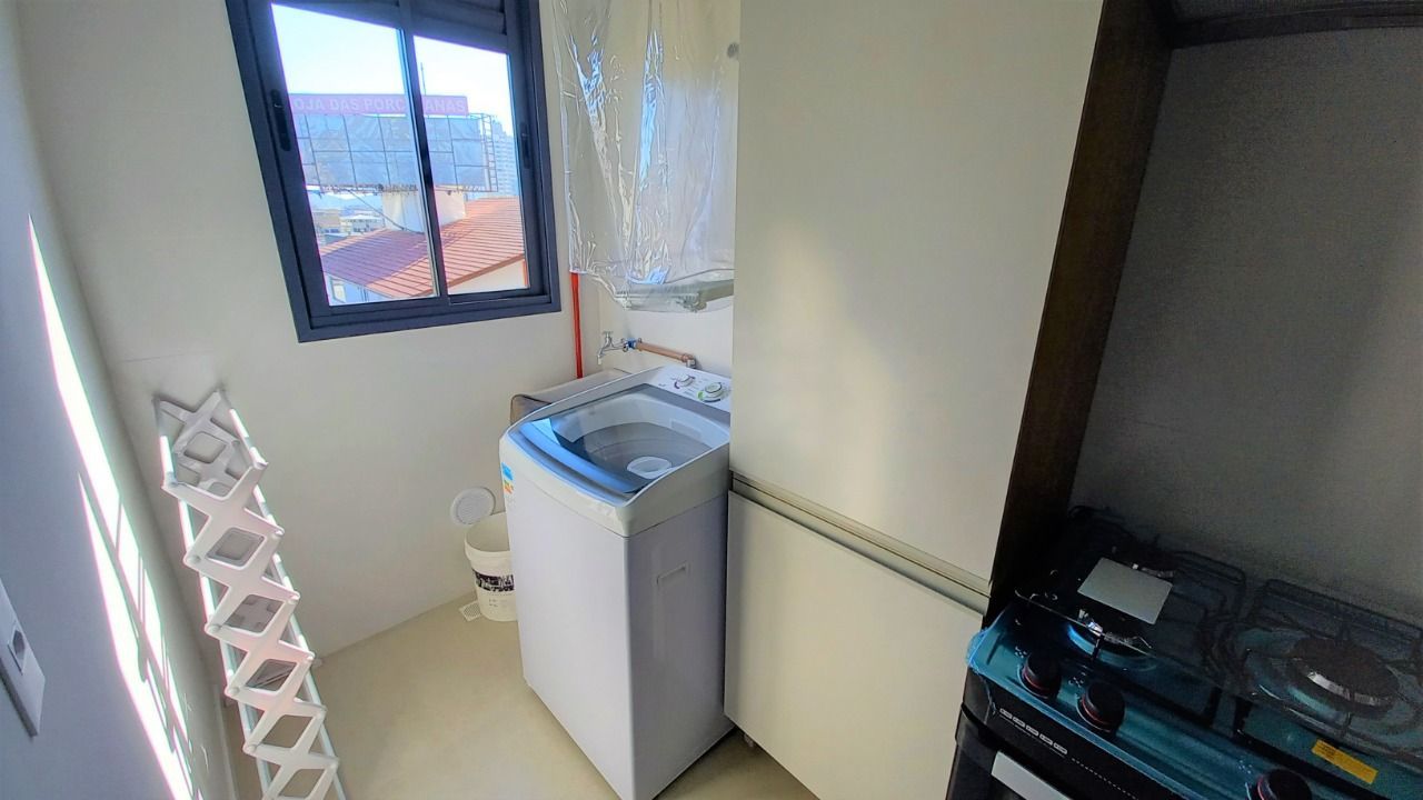 Apartamento à venda com 2 quartos, 80m² - Foto 17