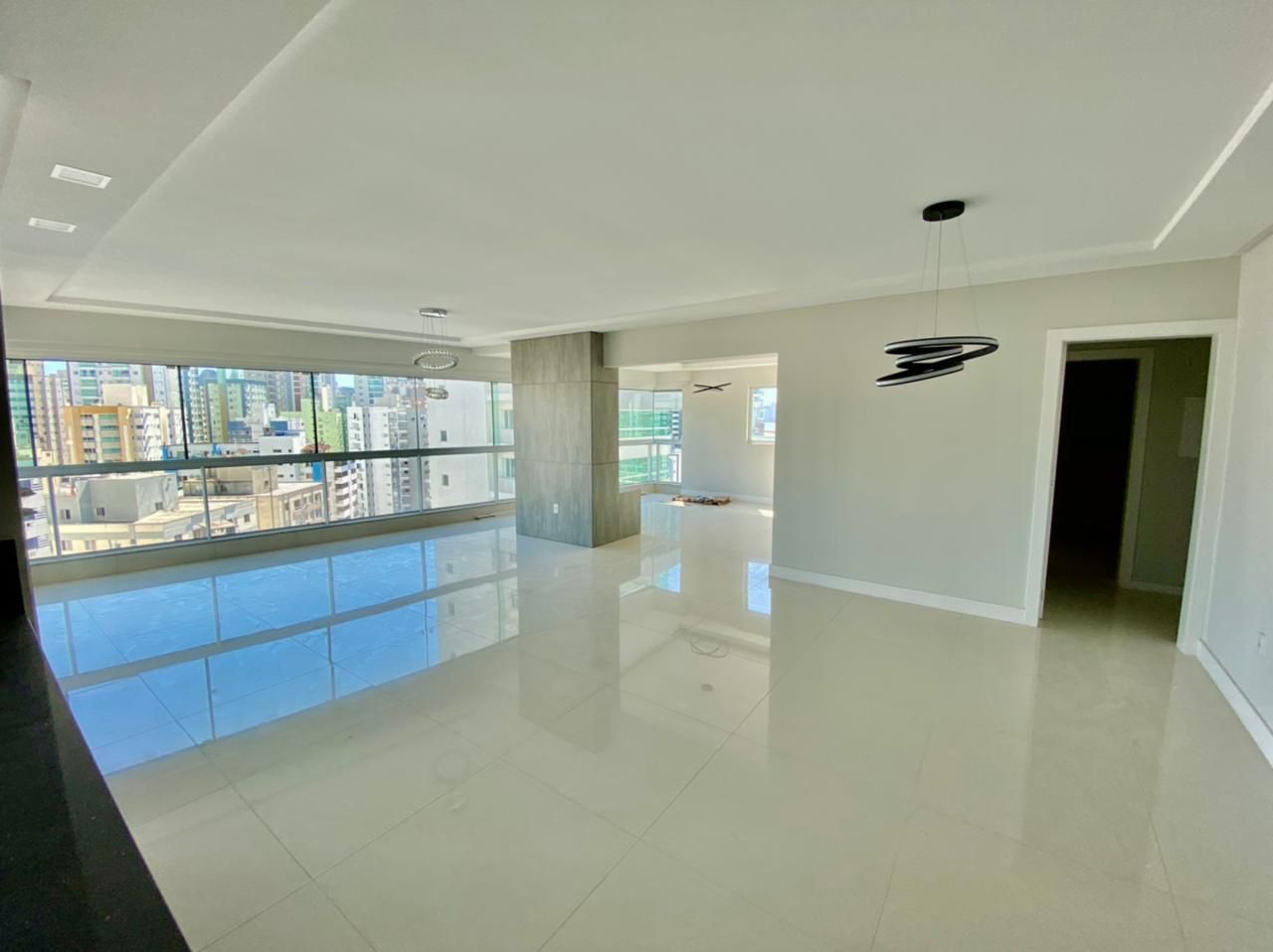 Apartamento, 3 quartos, 155 m² - Foto 1