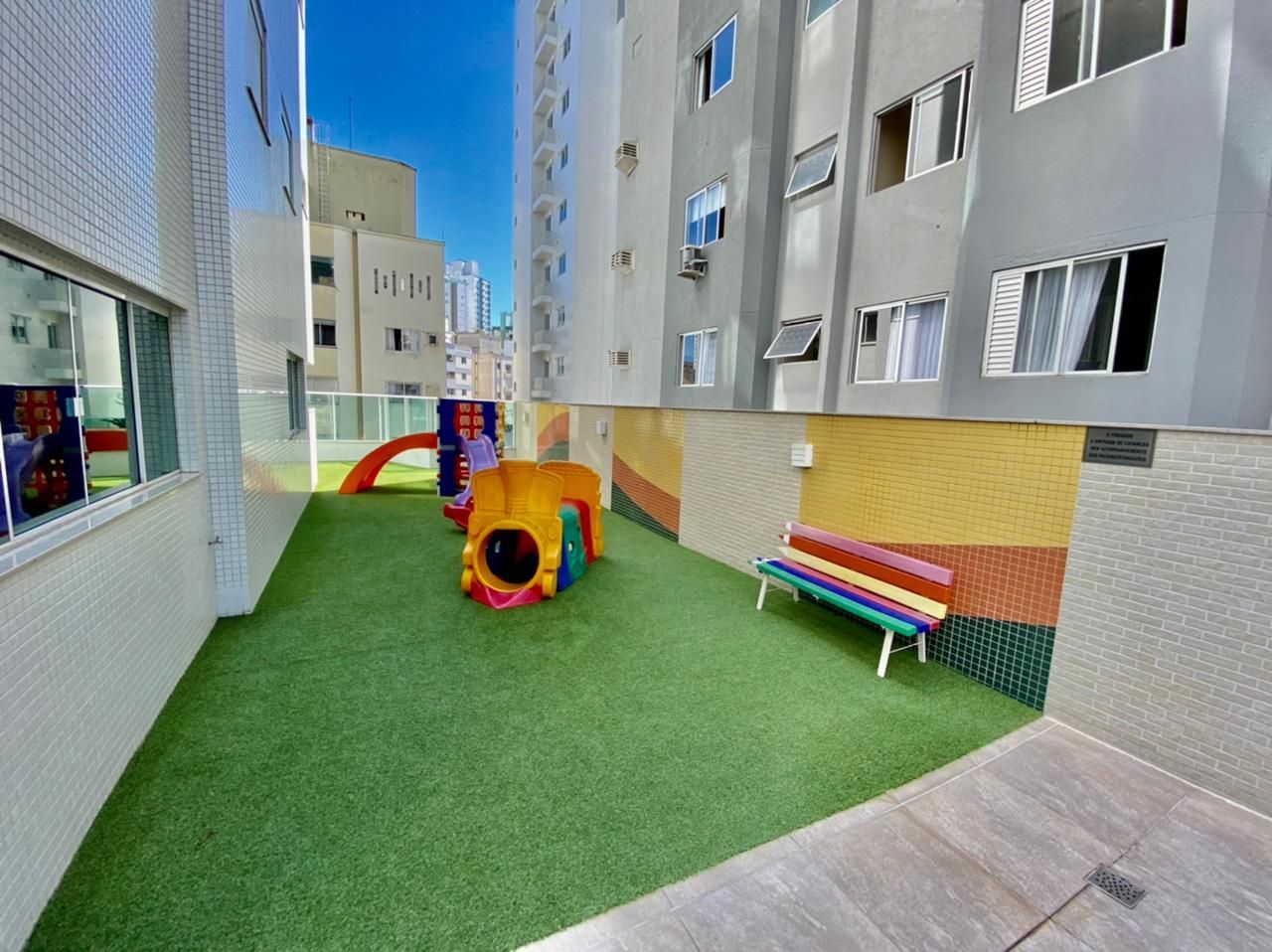 Apartamento à venda com 3 quartos, 155m² - Foto 25