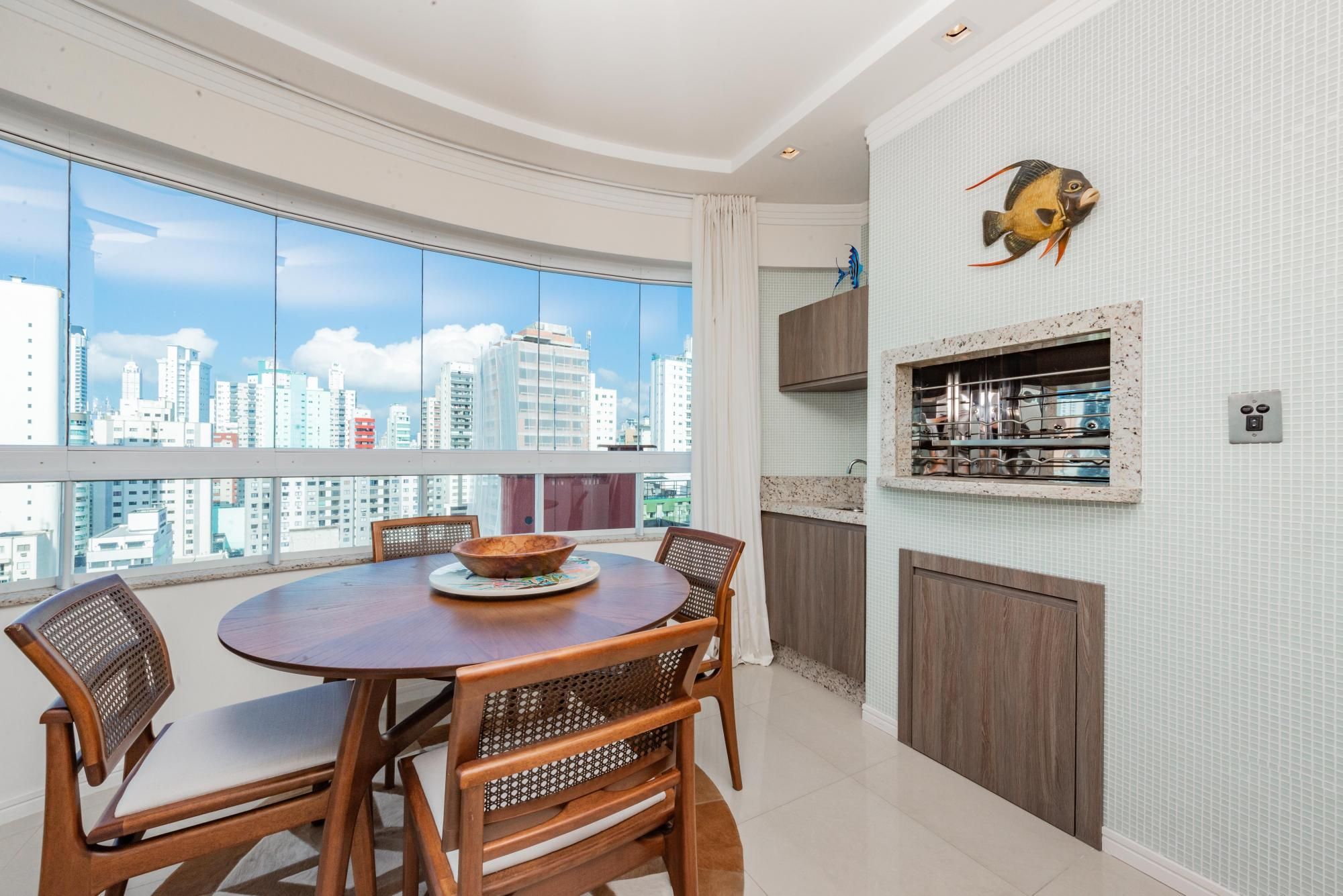 Apartamento, 3 quartos, 115 m² - Foto 2
