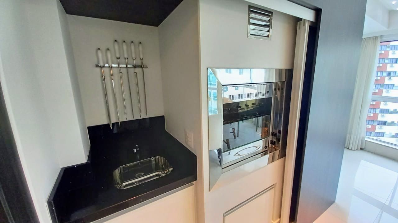 Apartamento à venda com 3 quartos, 155m² - Foto 12