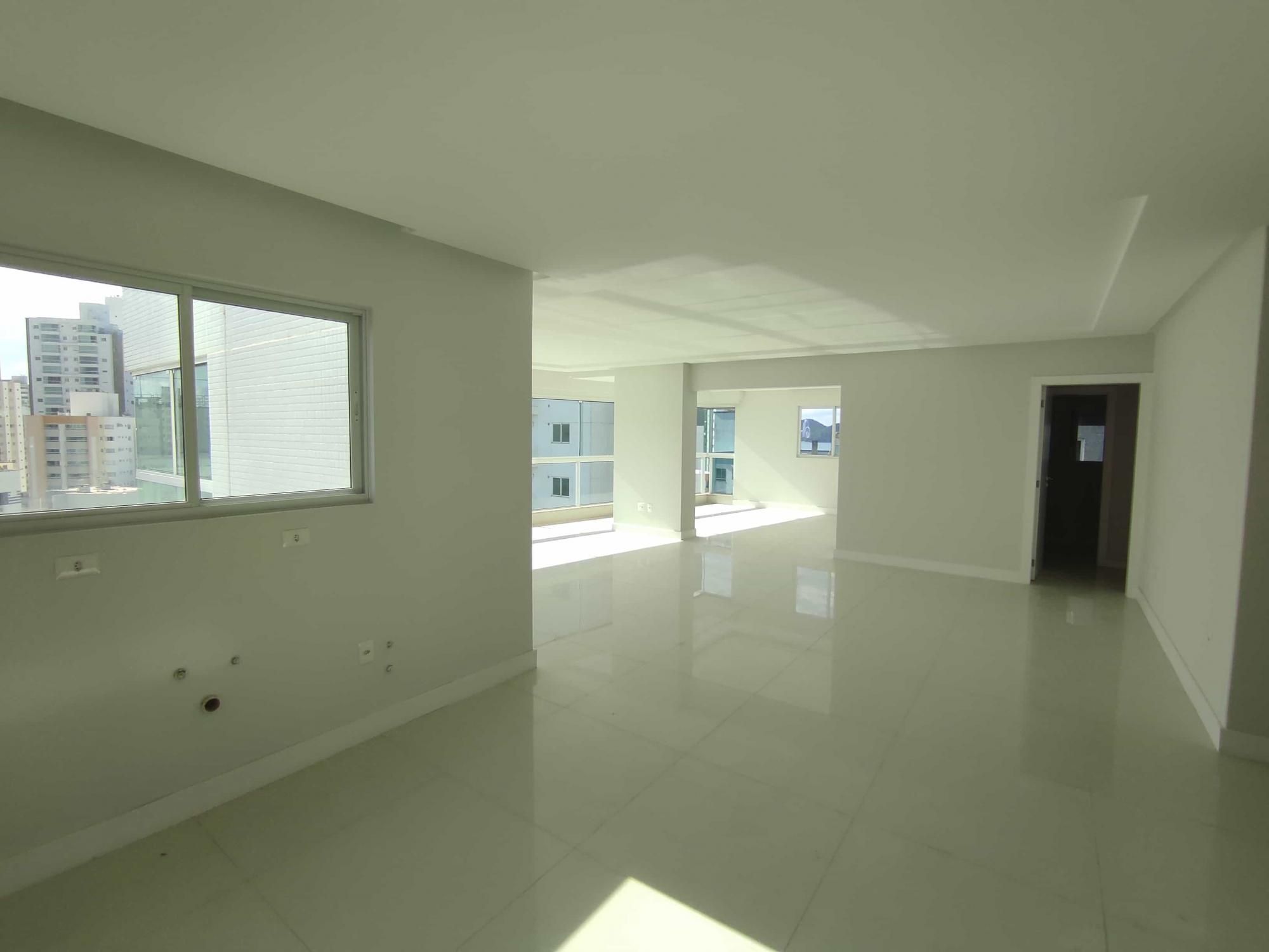 Apartamento à venda com 3 quartos, 155m² - Foto 6