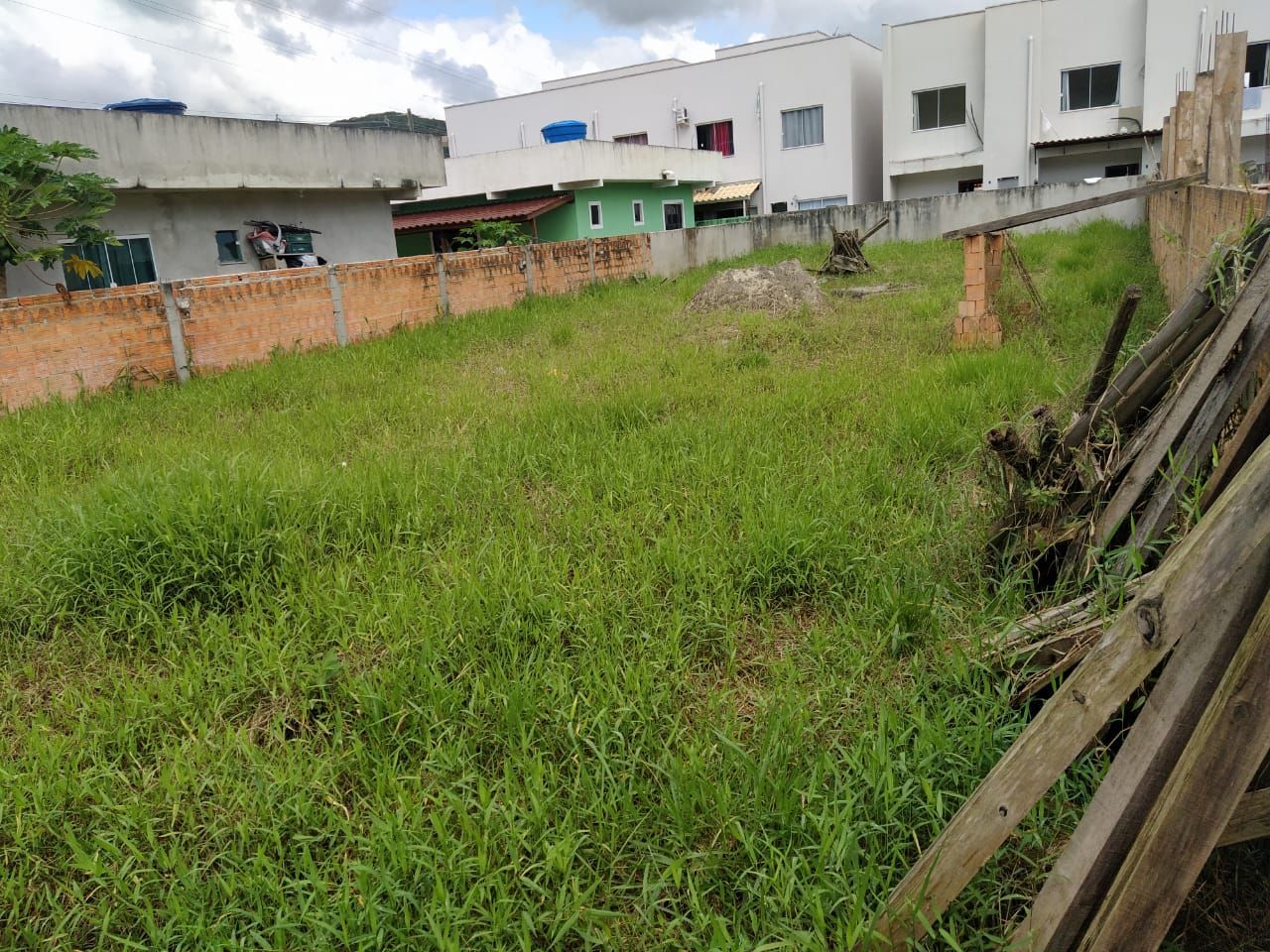 Terreno à venda, 400m² - Foto 1