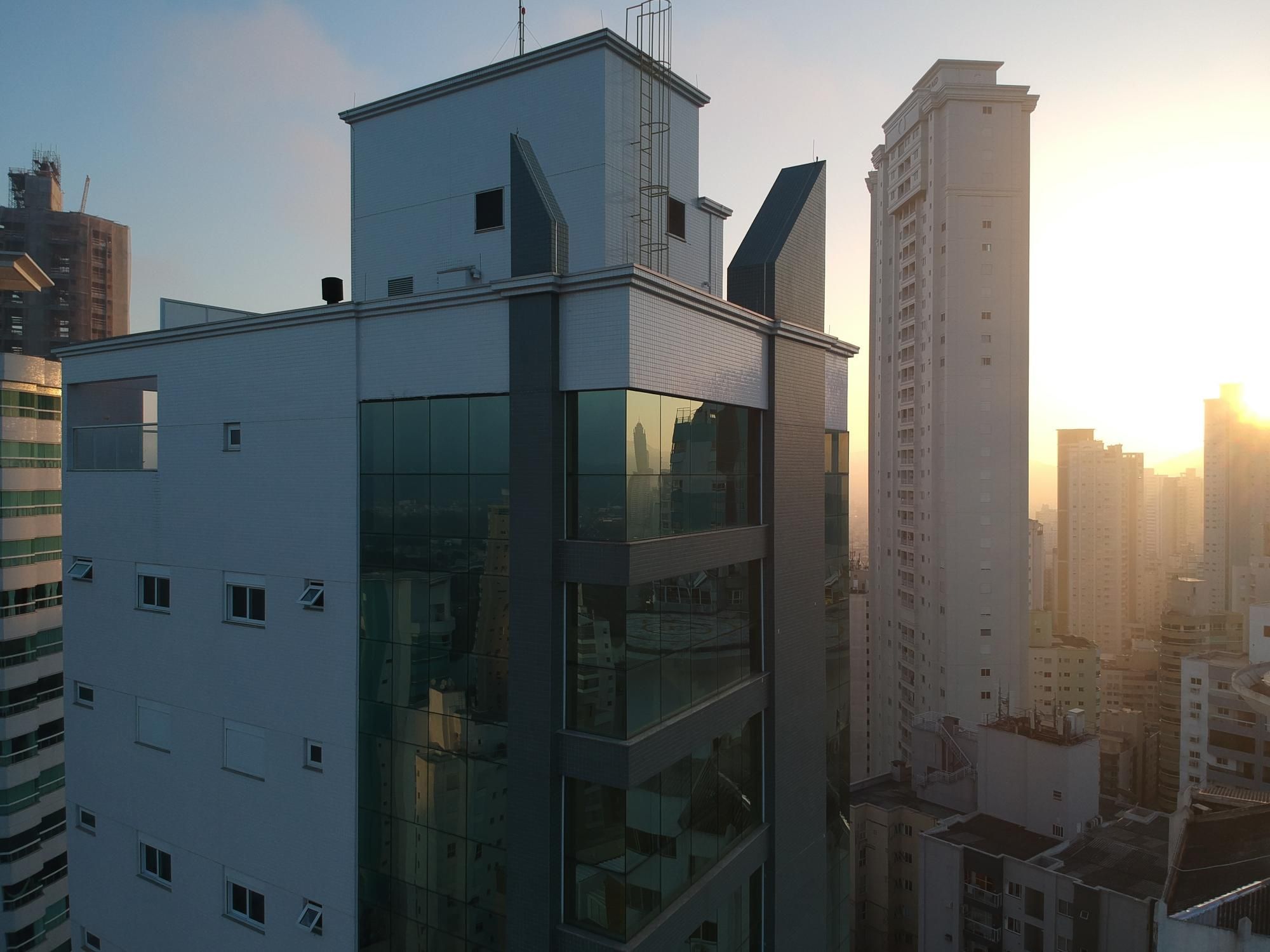 Cobertura, 5 quartos, 285 m² - Foto 1