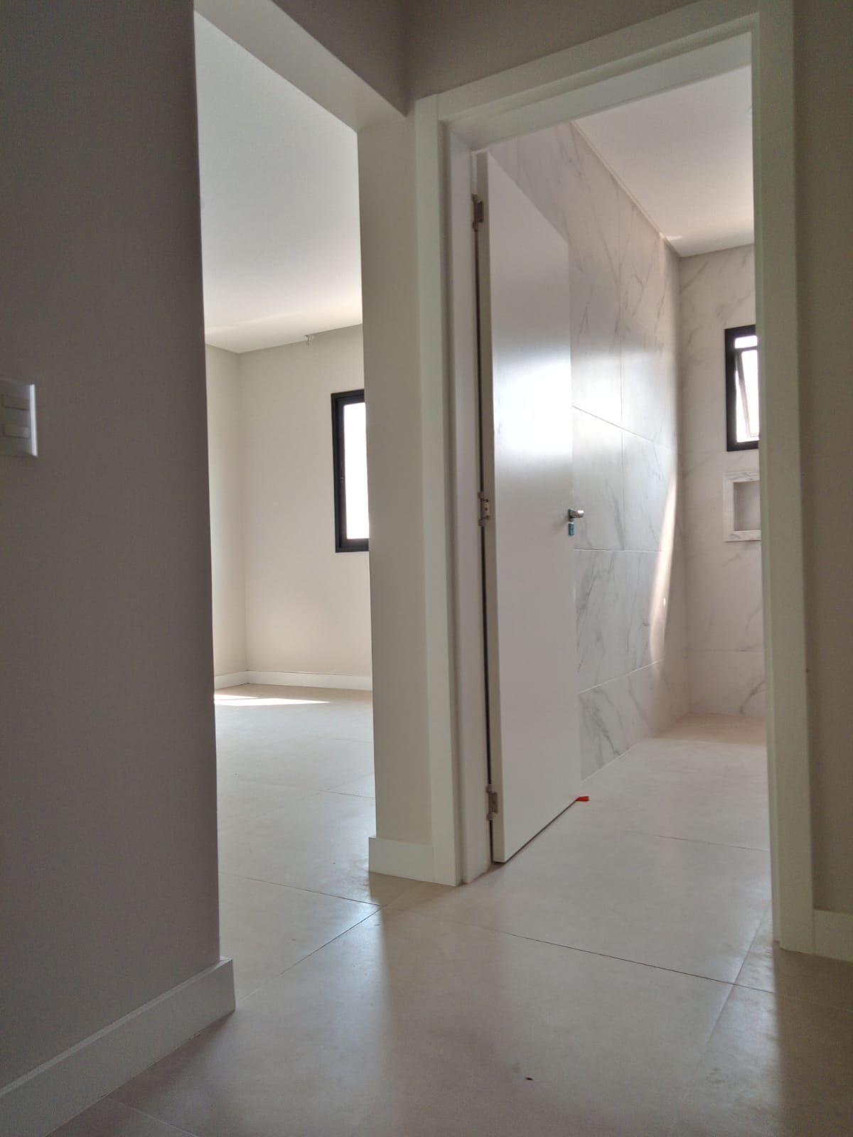 Casa à venda com 3 quartos, 110m² - Foto 11