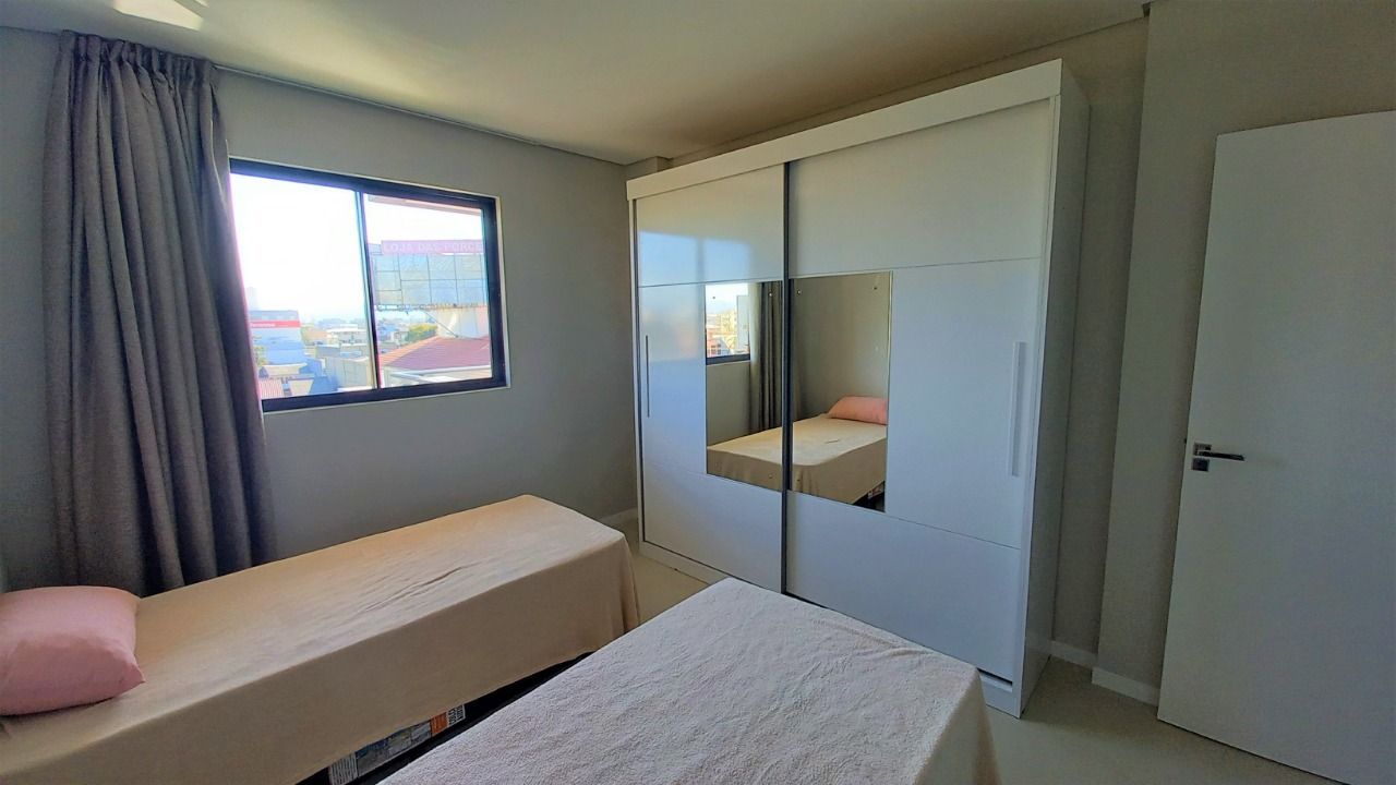 Apartamento à venda com 2 quartos, 80m² - Foto 14