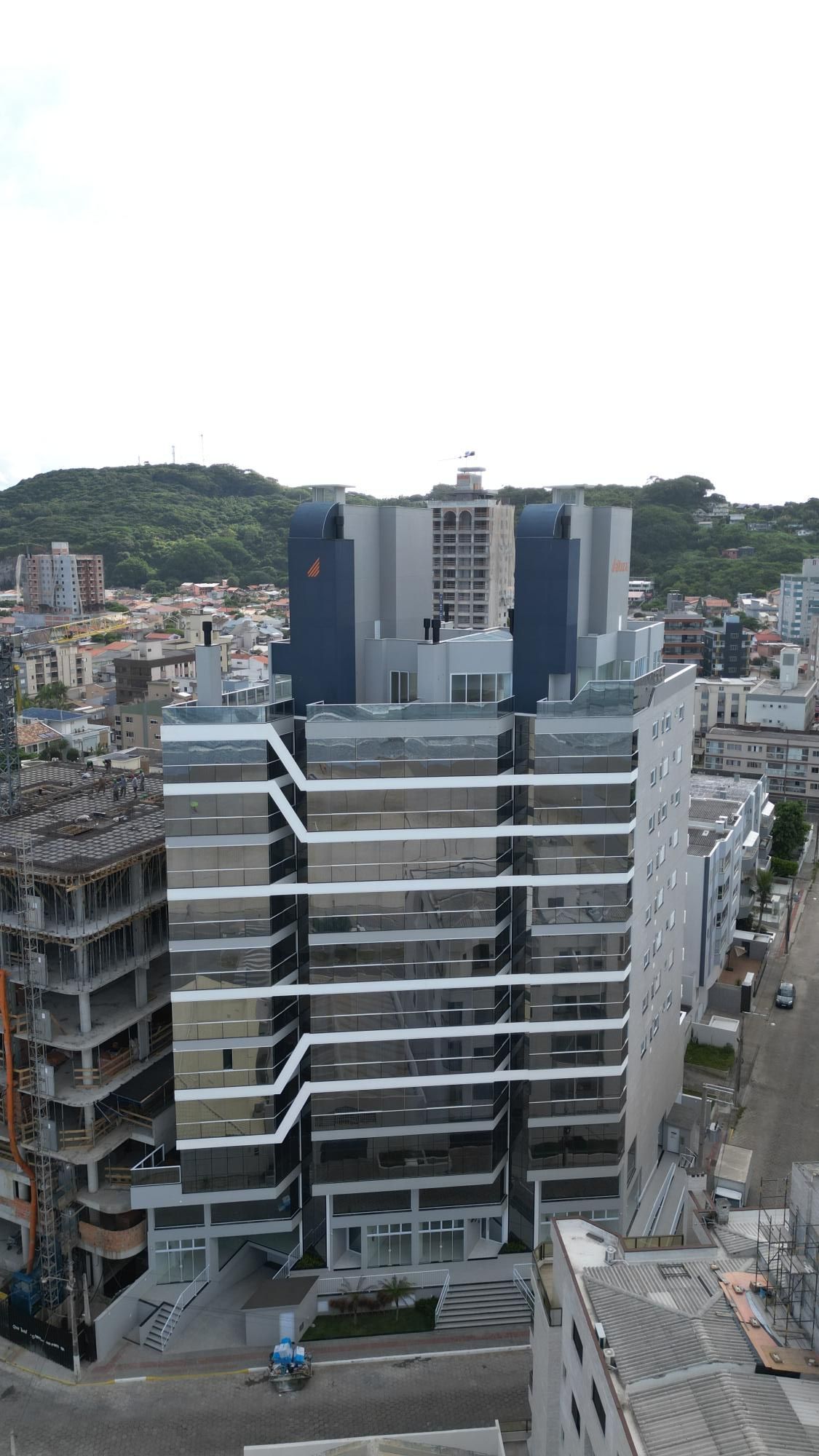 Apartamento Duplex à venda no Infinity Blue Residence, Laguna/SC, 238m²