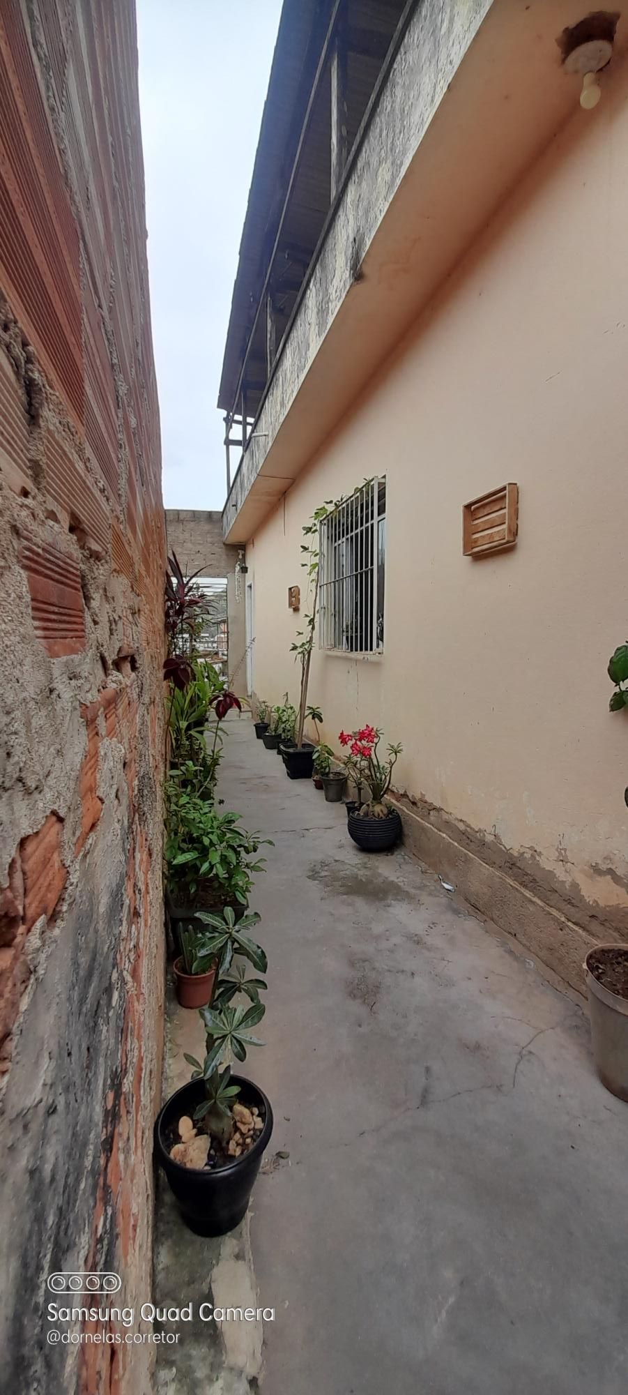 Casa à venda com 2 quartos, 90m² - Foto 9