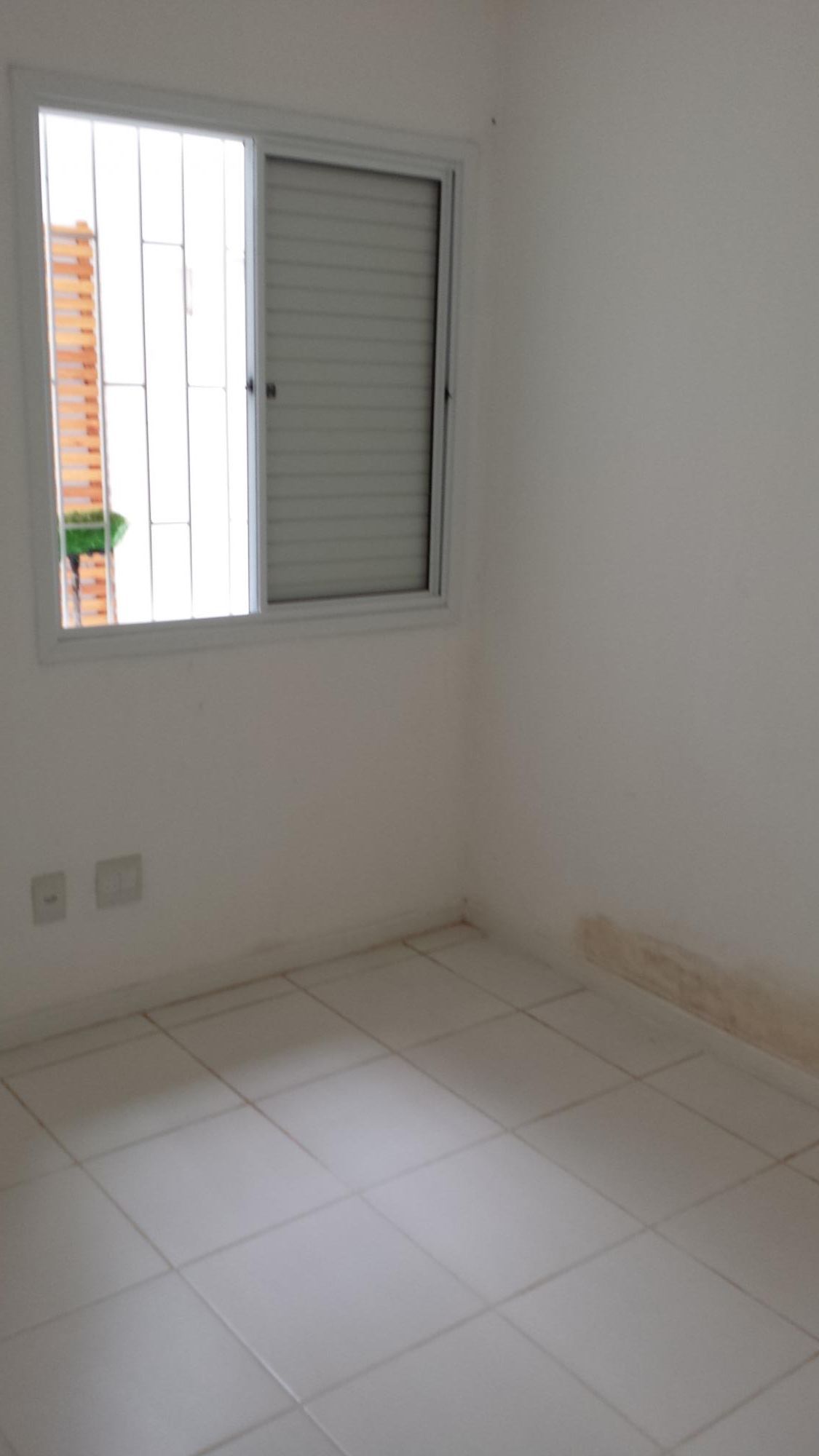 Casa à venda com 2 quartos, 50m² - Foto 2