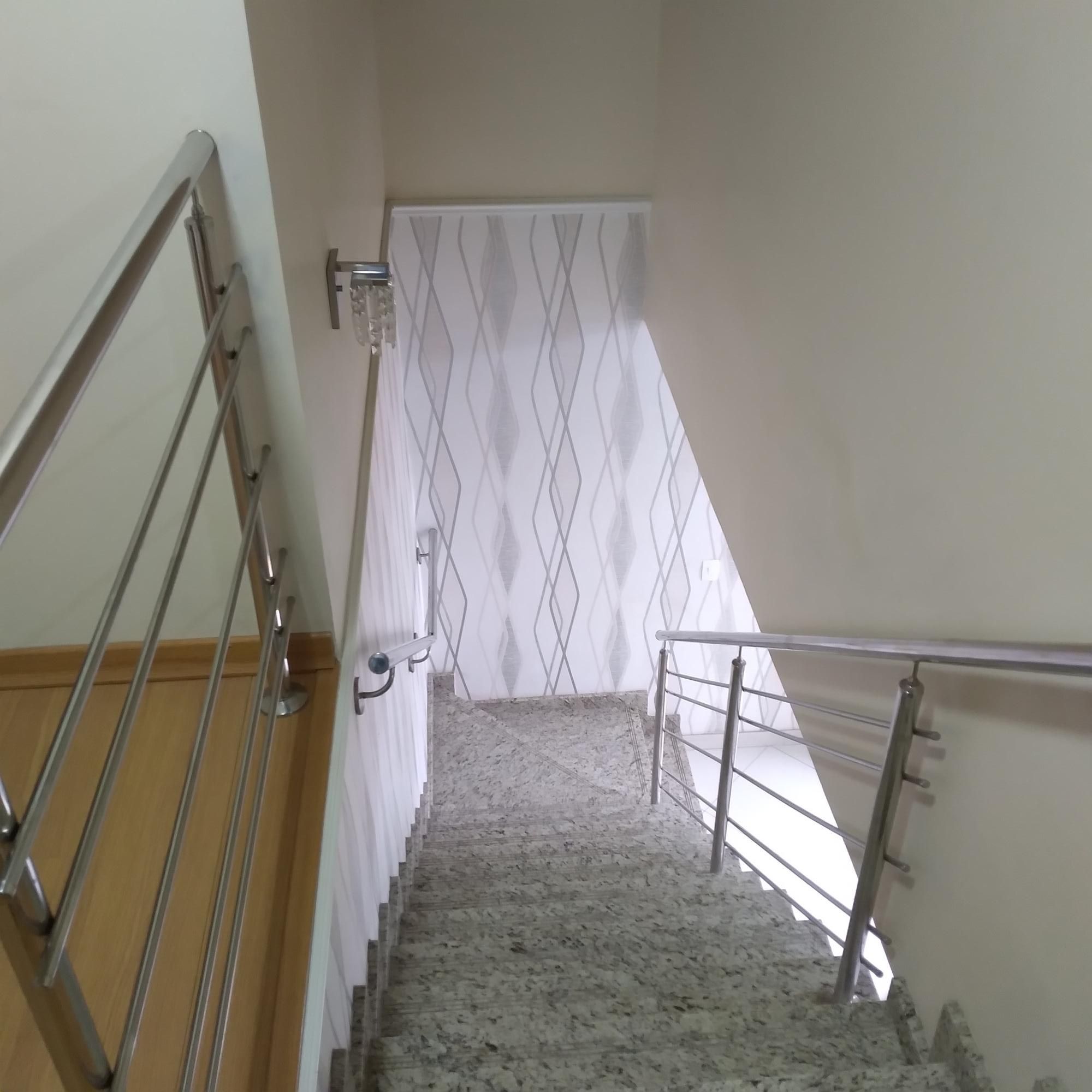 Casa à venda com 3 quartos, 177m² - Foto 9