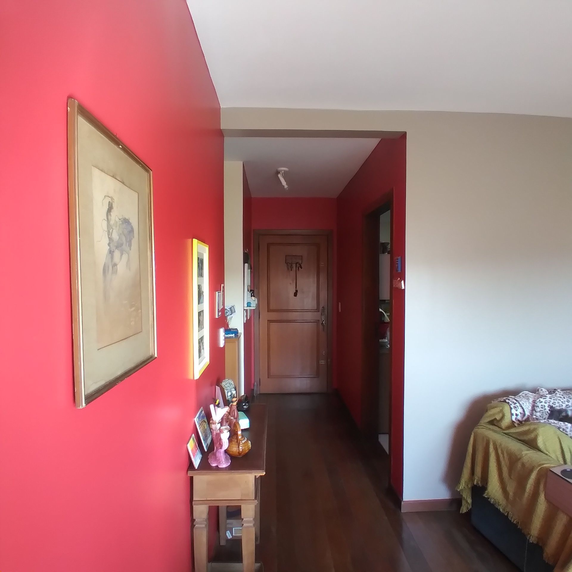 Apartamento à venda com 2 quartos, 68m² - Foto 3