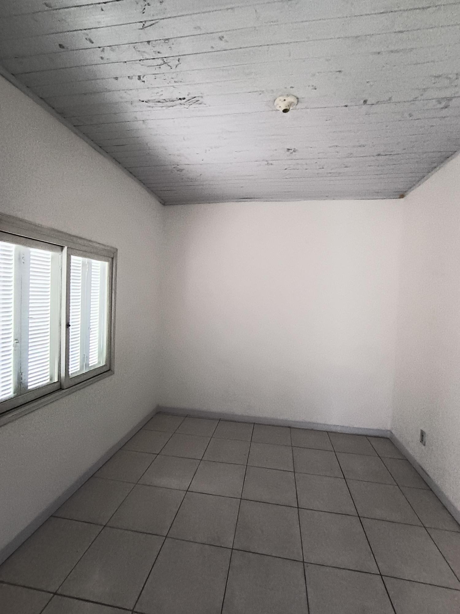 Casa, 2 quartos, para alugar, 40 m², Vila Parque Brasília - Cachoeirinha — foto 3