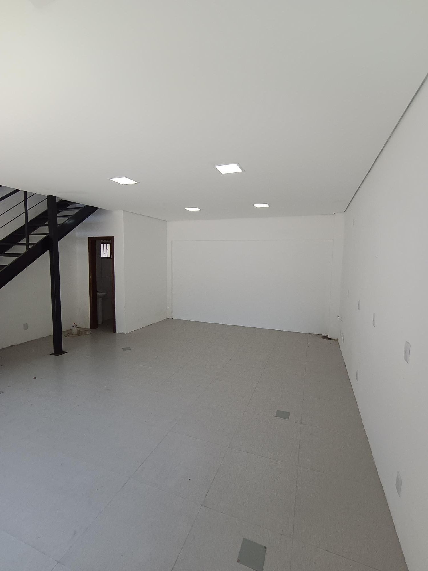 Loja à venda, 100m², Vila Eunice Nova - Cachoeirinha