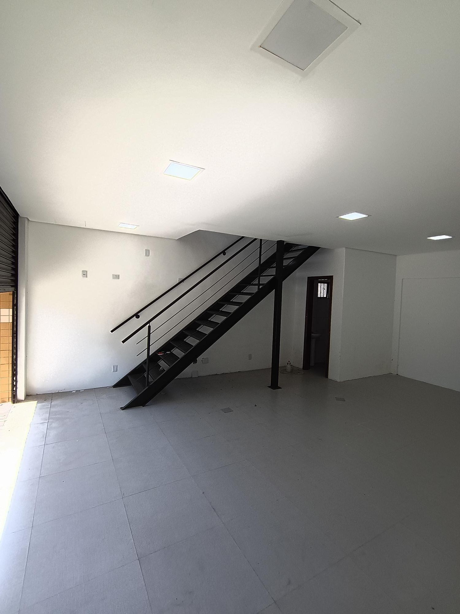Loja à venda, 100m², Vila Eunice Nova - Cachoeirinha