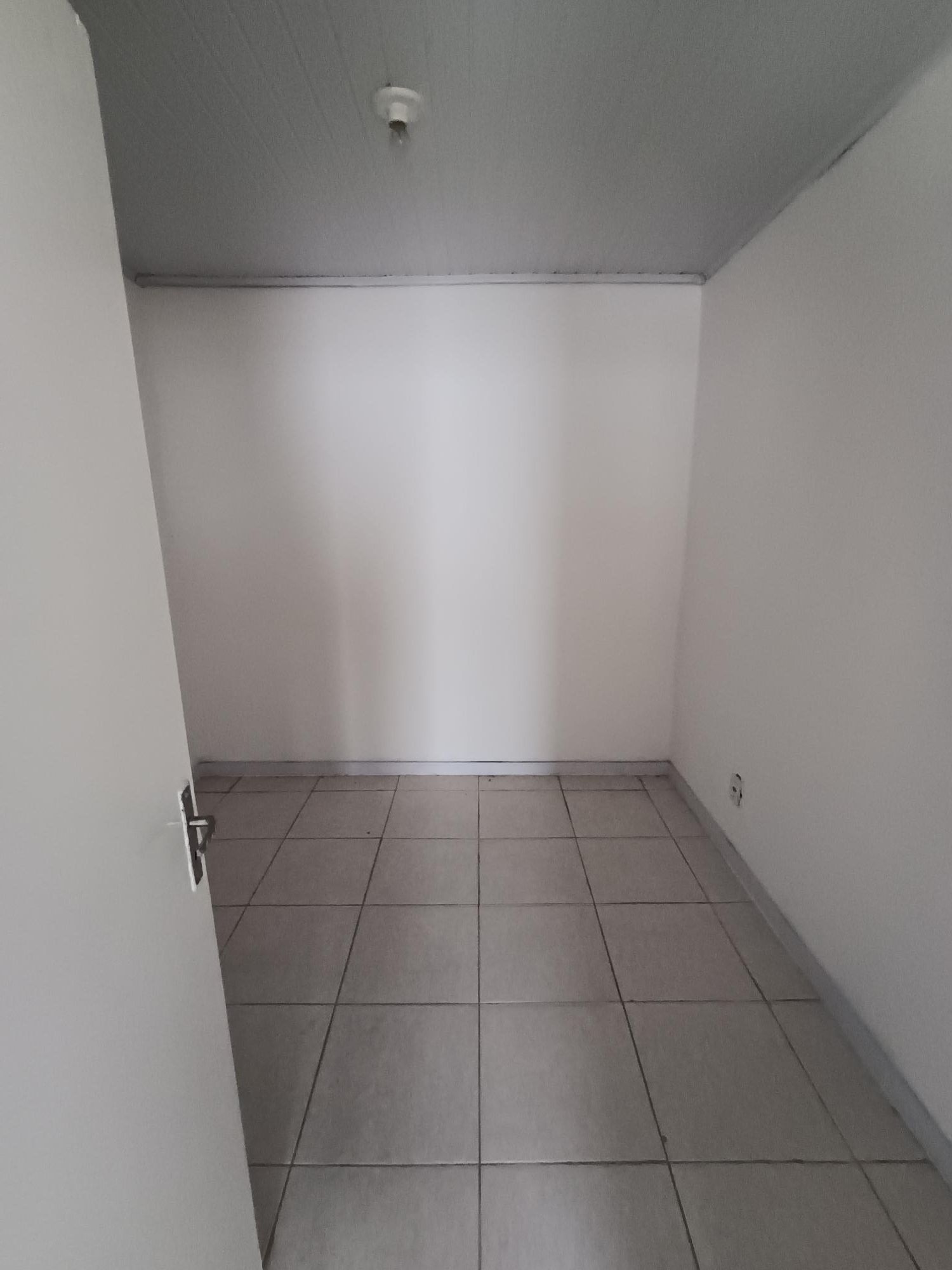 Casa 1 quartos para alugar, 30m², Vila Parque Brasília - Cachoeirinha — foto 3
