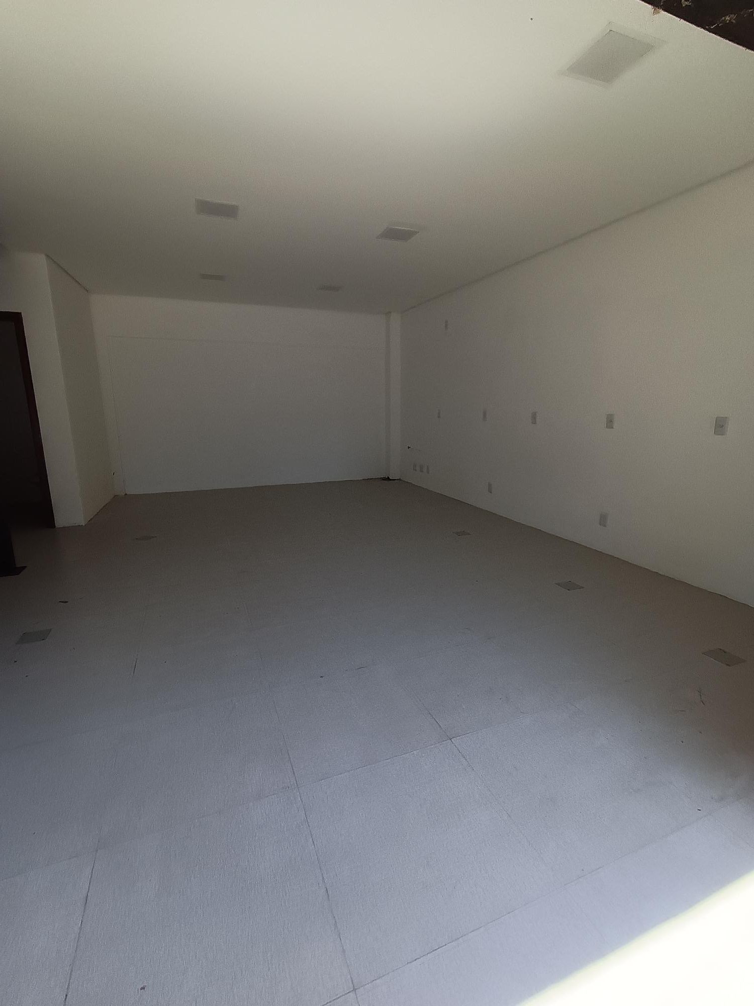 Loja à venda, 100m², Vila Eunice Nova - Cachoeirinha