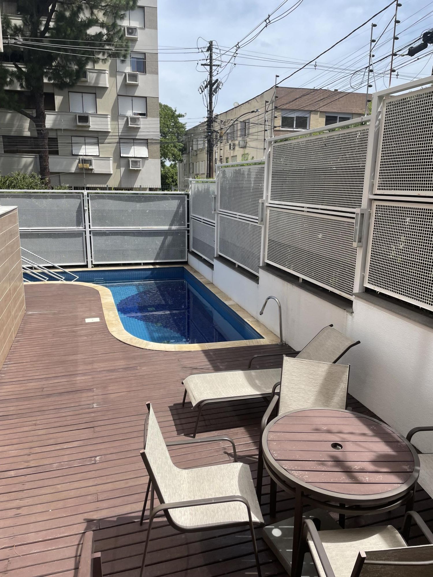 Apartamento, 2 dormitórios no bairro Petrópolis em Porto Alegre para Comprar