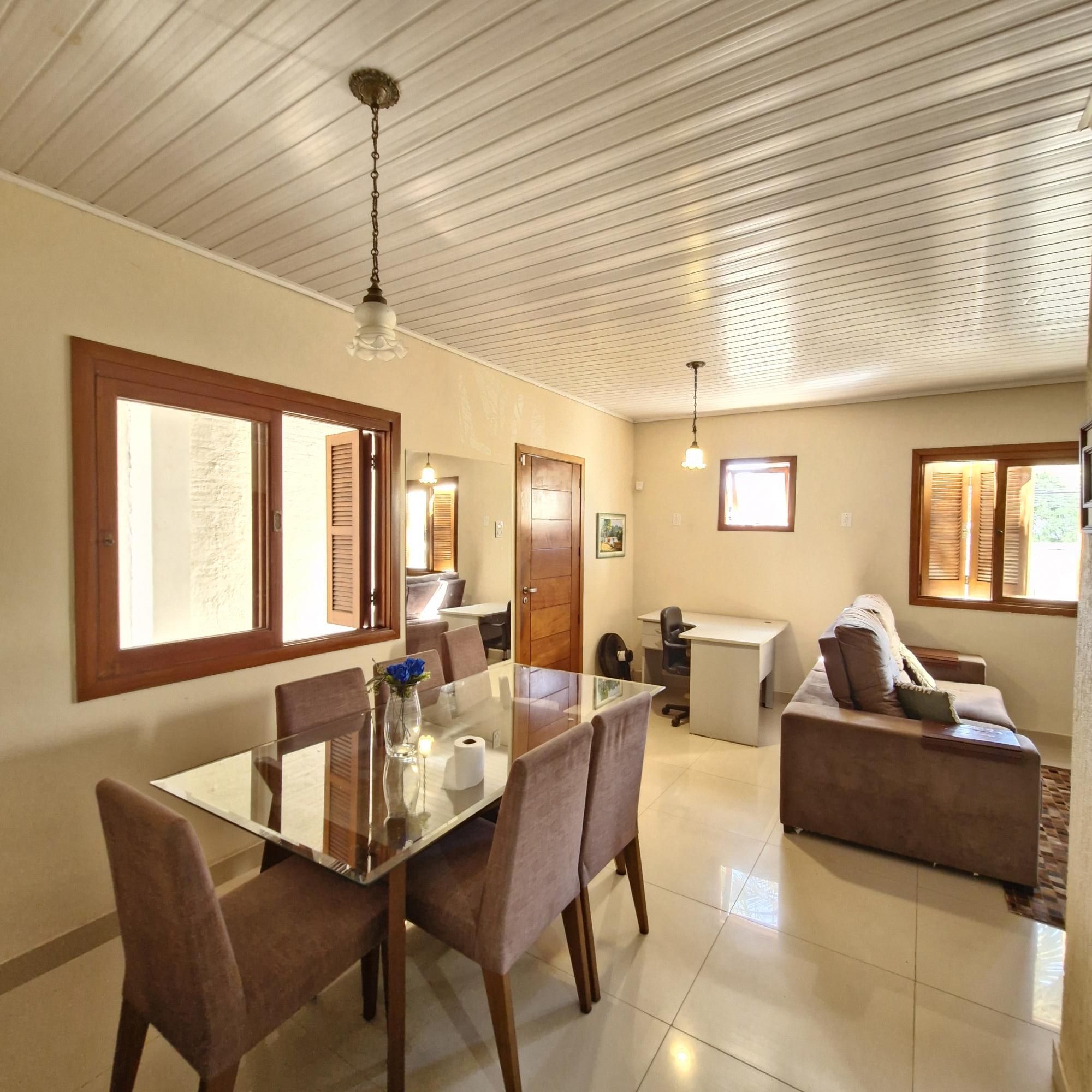 Casa à venda com 4 quartos, 210m² - Foto 5