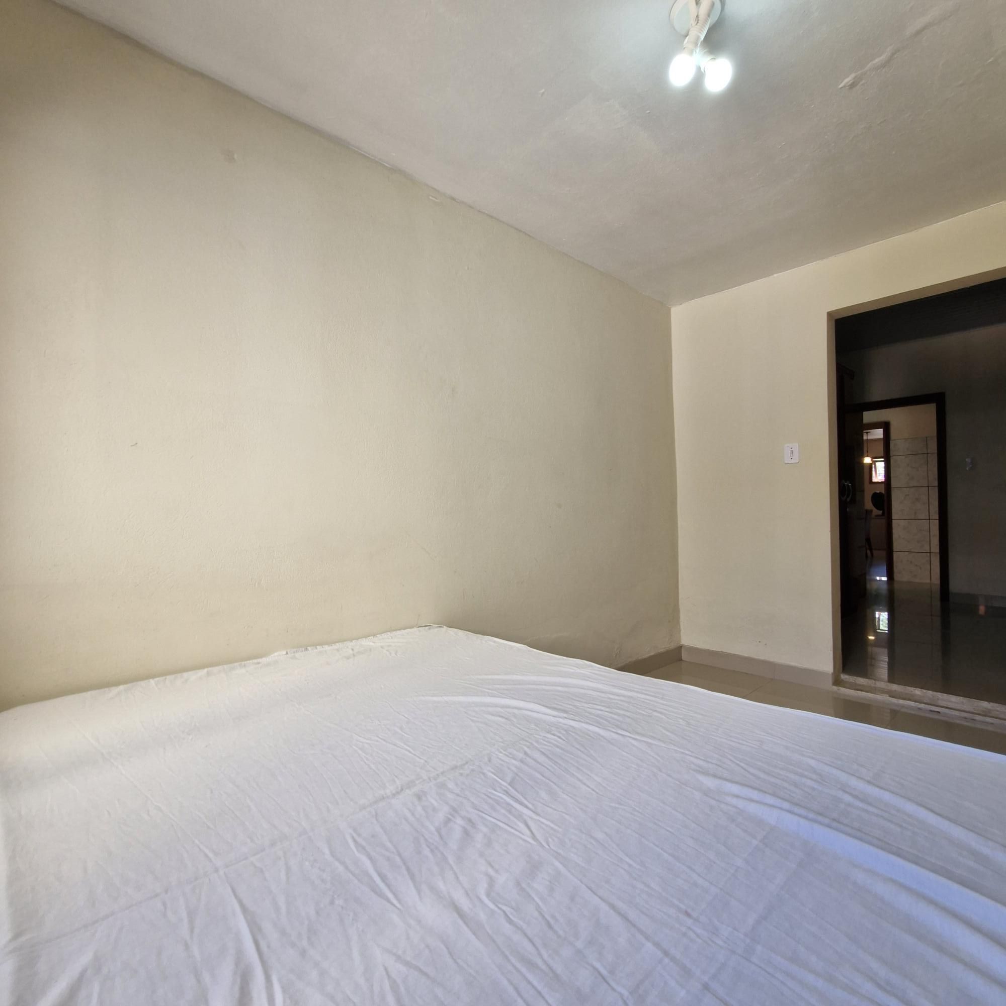 Casa à venda com 4 quartos, 210m² - Foto 8