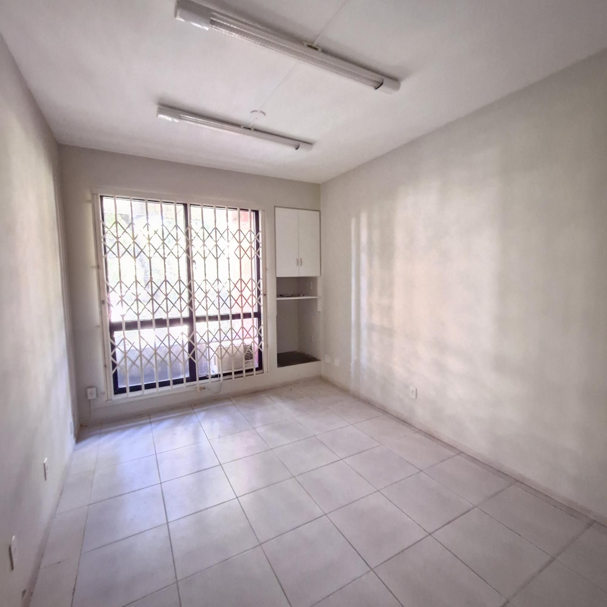 Conjunto Comercial-Sala à venda com 1 quarto, 34m² - Foto 7
