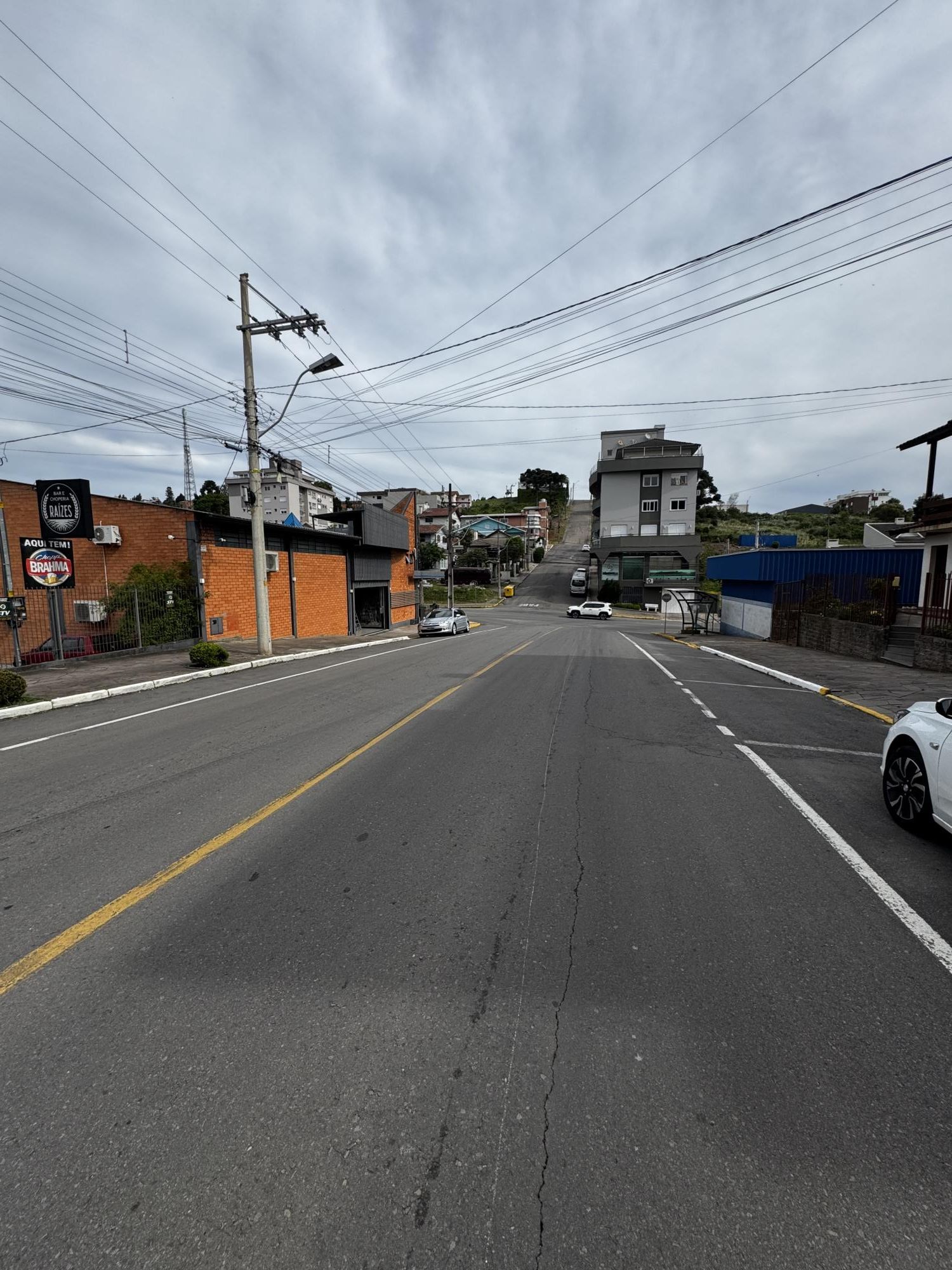 Apartamento de 3 dormitórios, suíte, e duas vagas