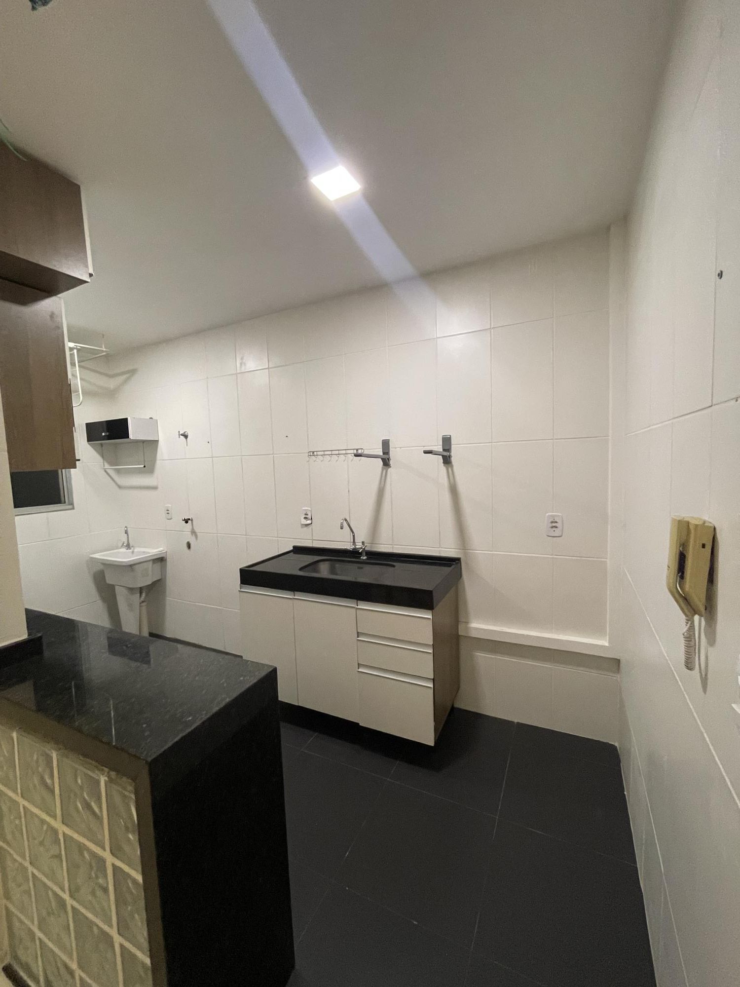 Apartamento à venda com 2 quartos, 47m² - Foto 3