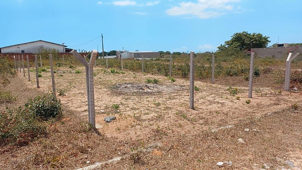 Lote/Terreno de 300m² no bairro Zona Rural, em Paraipaba | Eu Corretor