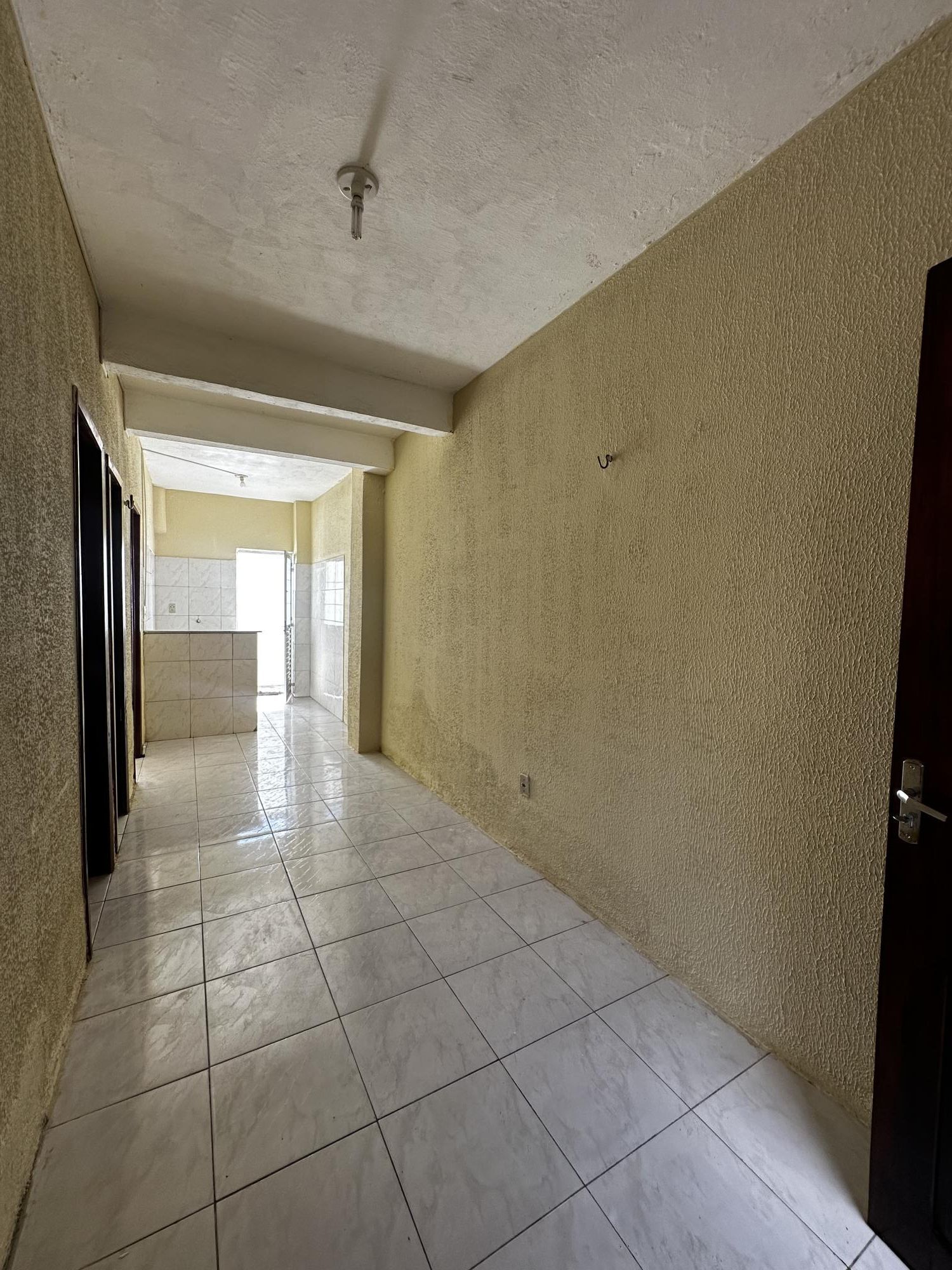 Casa Comercial à venda com 2 quartos, 420m² - Foto 7