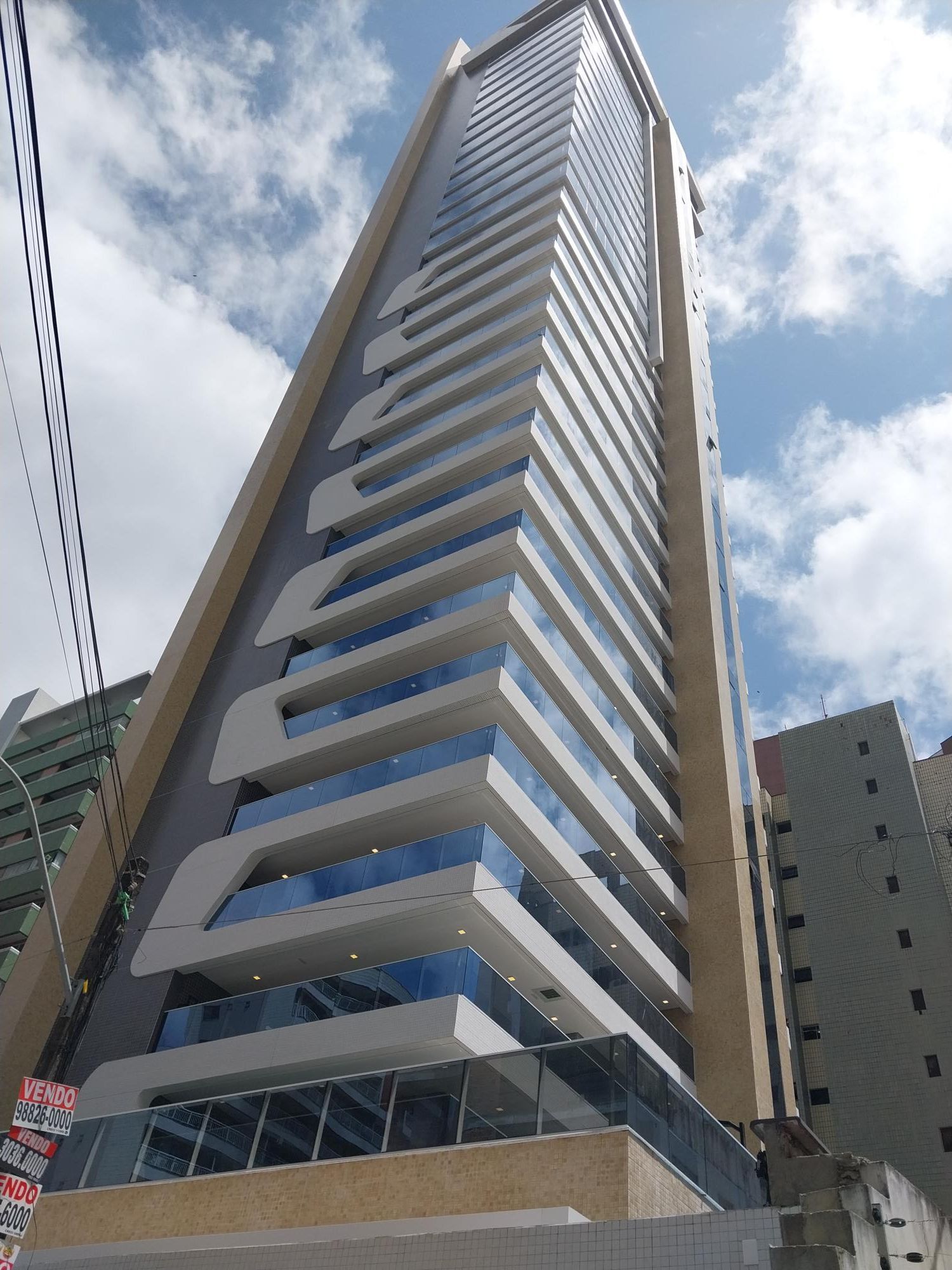 Apartamento, 4 quartos, 242 m² - Foto 2
