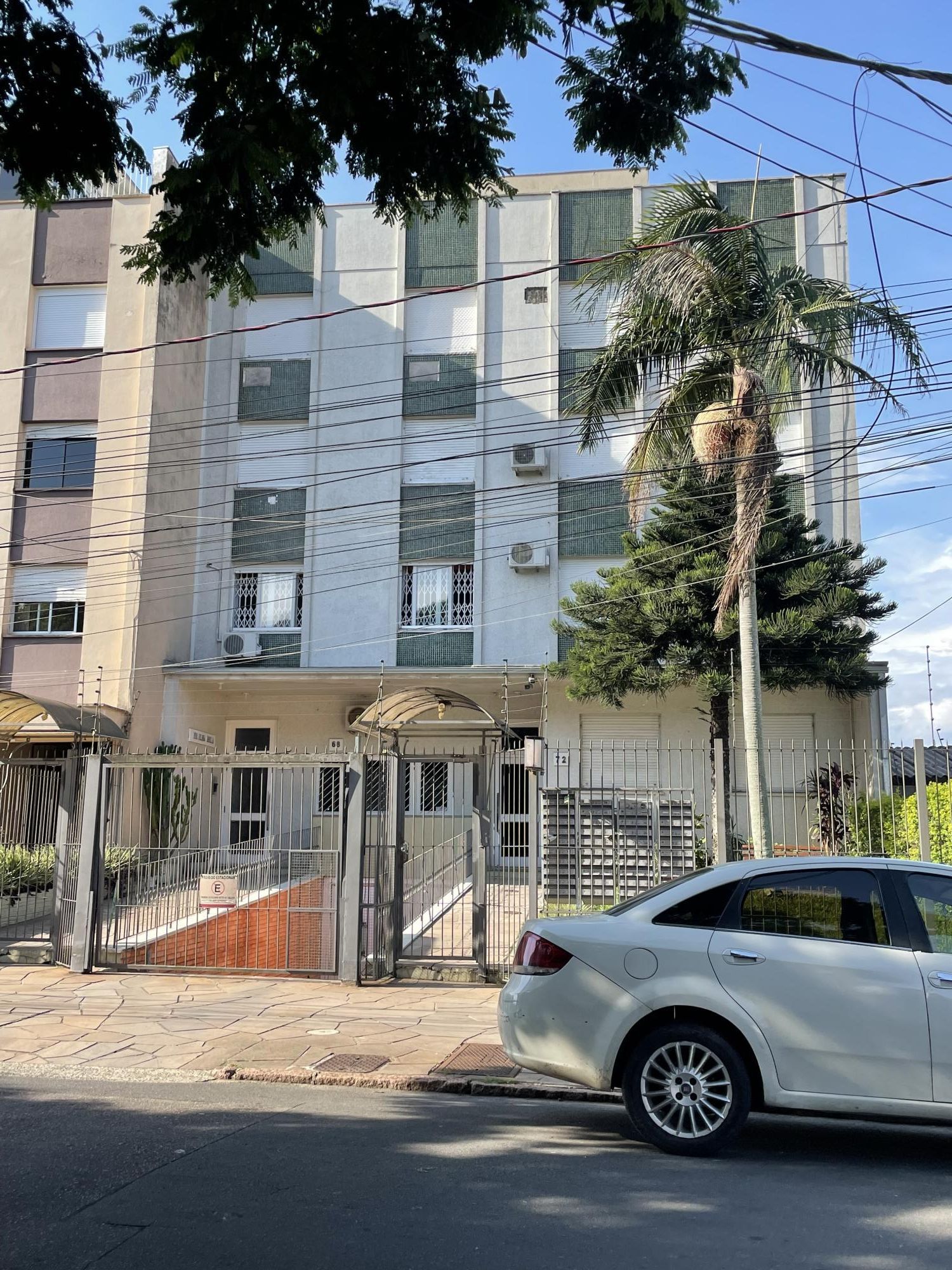 Apartamento com pátio 36m2 garden de 1 dormitório Partenon Porto Alegre