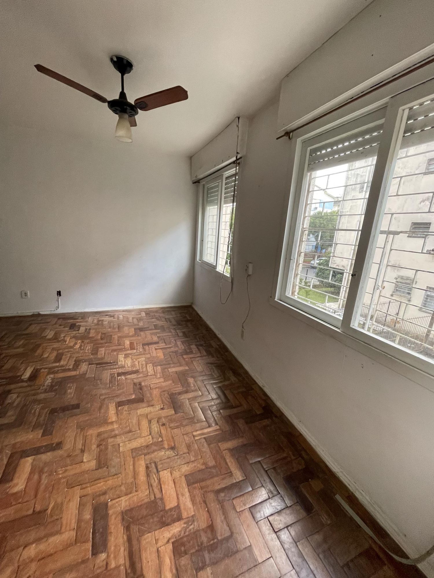 Kitnet Jk de 32m2 no Jardim Leopoldina Porto Alegre Apenas 110mil