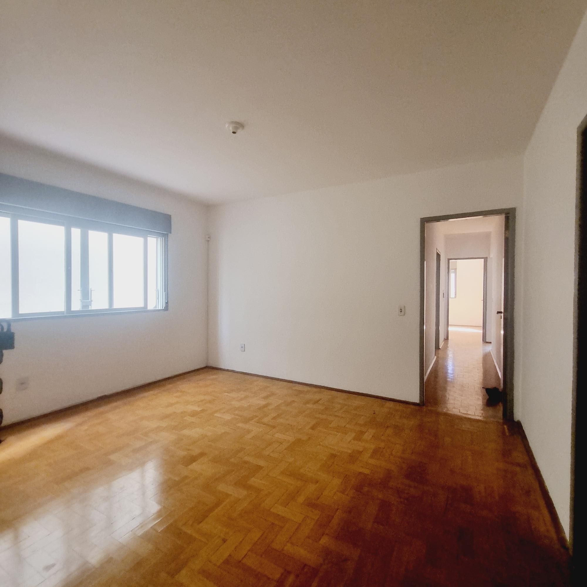 Apartamento, 3 quartos, 120 m² - Foto 1