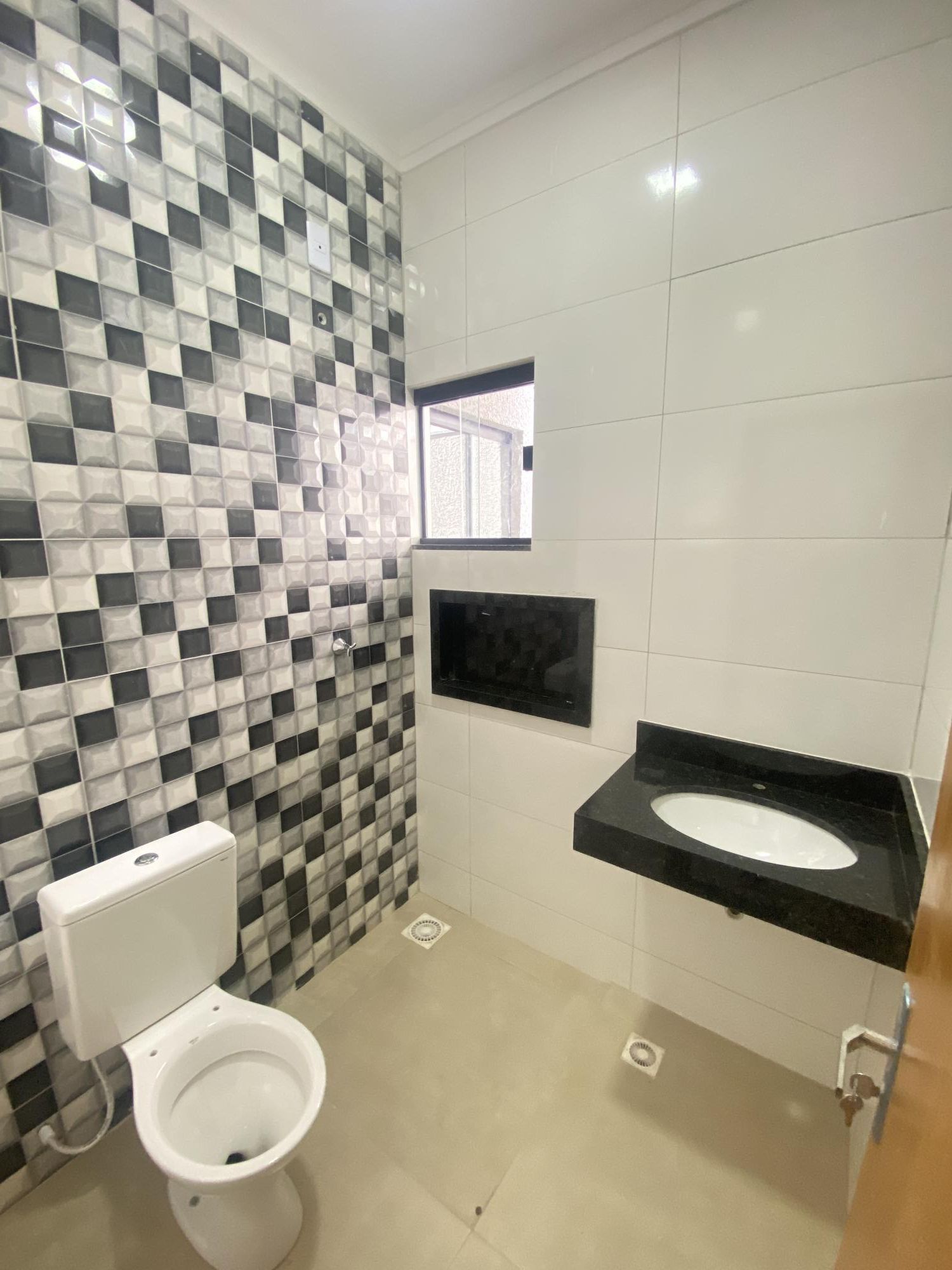 Casa à venda com 3 quartos, 93m² - Foto 11