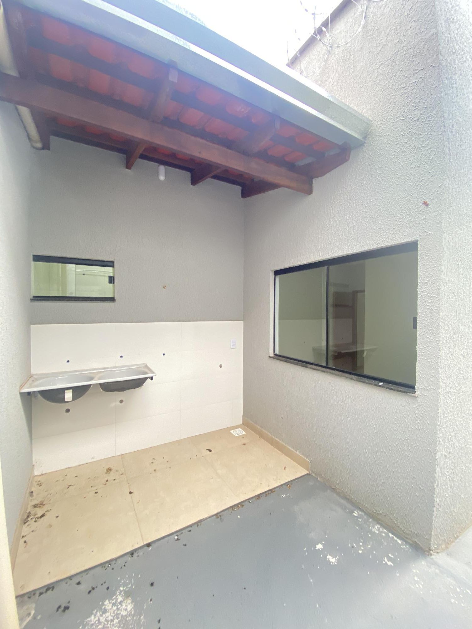 Casa à venda com 3 quartos, 93m² - Foto 17