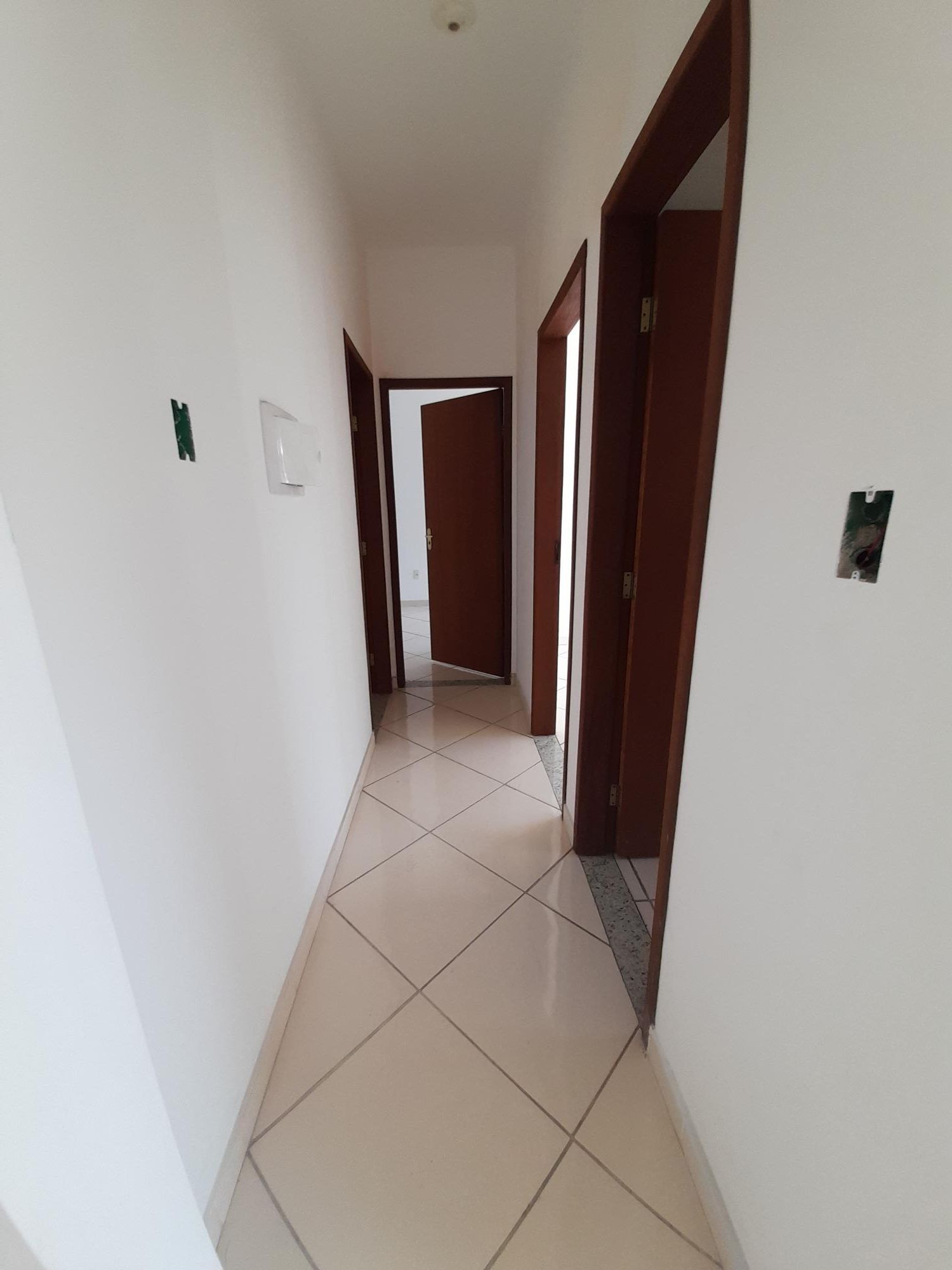 Apartamento à venda com 3 quartos, 77m² - Foto 3